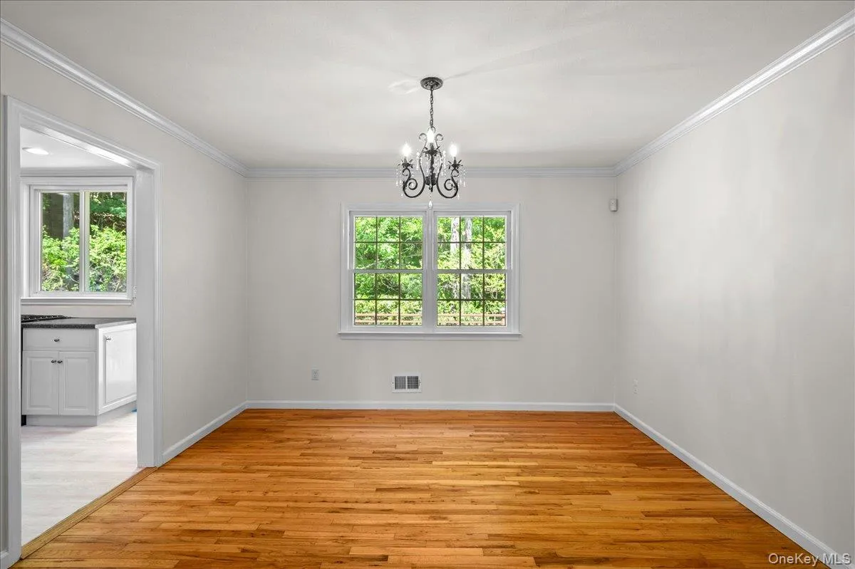 79 Healy Avenue, Greenburgh, NY, 5 Bedrooms Bedrooms, 9 Rooms Rooms,3 BathroomsBathrooms,Residential,For Rent,Healy,0,1001695 79 Healy Avenue, Greenburgh, NY, 5 Bedrooms Bedrooms, 9 Rooms Rooms,3 BathroomsBathrooms,Residential,For Rent,Healy,0,1001695