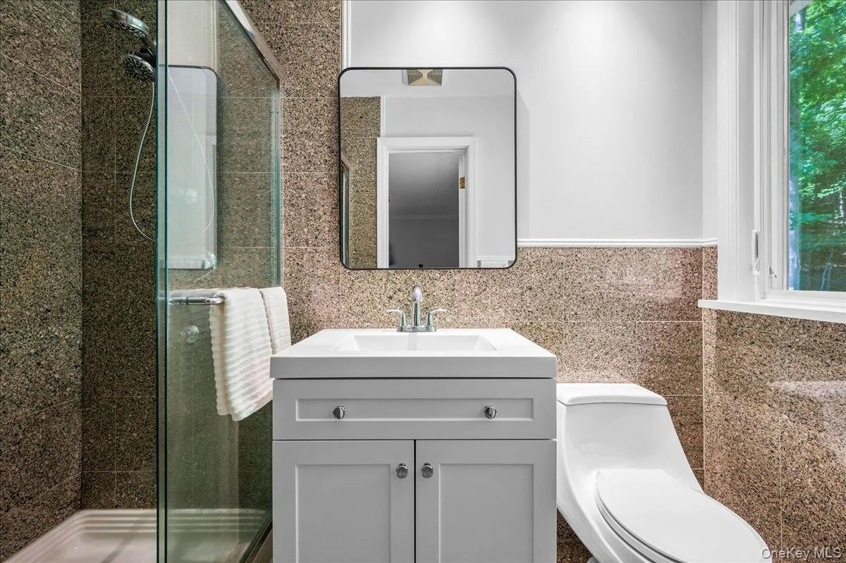 79 Healy Avenue, Greenburgh, NY, 5 Bedrooms Bedrooms, 9 Rooms Rooms,3 BathroomsBathrooms,Residential,For Rent,Healy,0,1001695 79 Healy Avenue, Greenburgh, NY, 5 Bedrooms Bedrooms, 9 Rooms Rooms,3 BathroomsBathrooms,Residential,For Rent,Healy,0,1001695