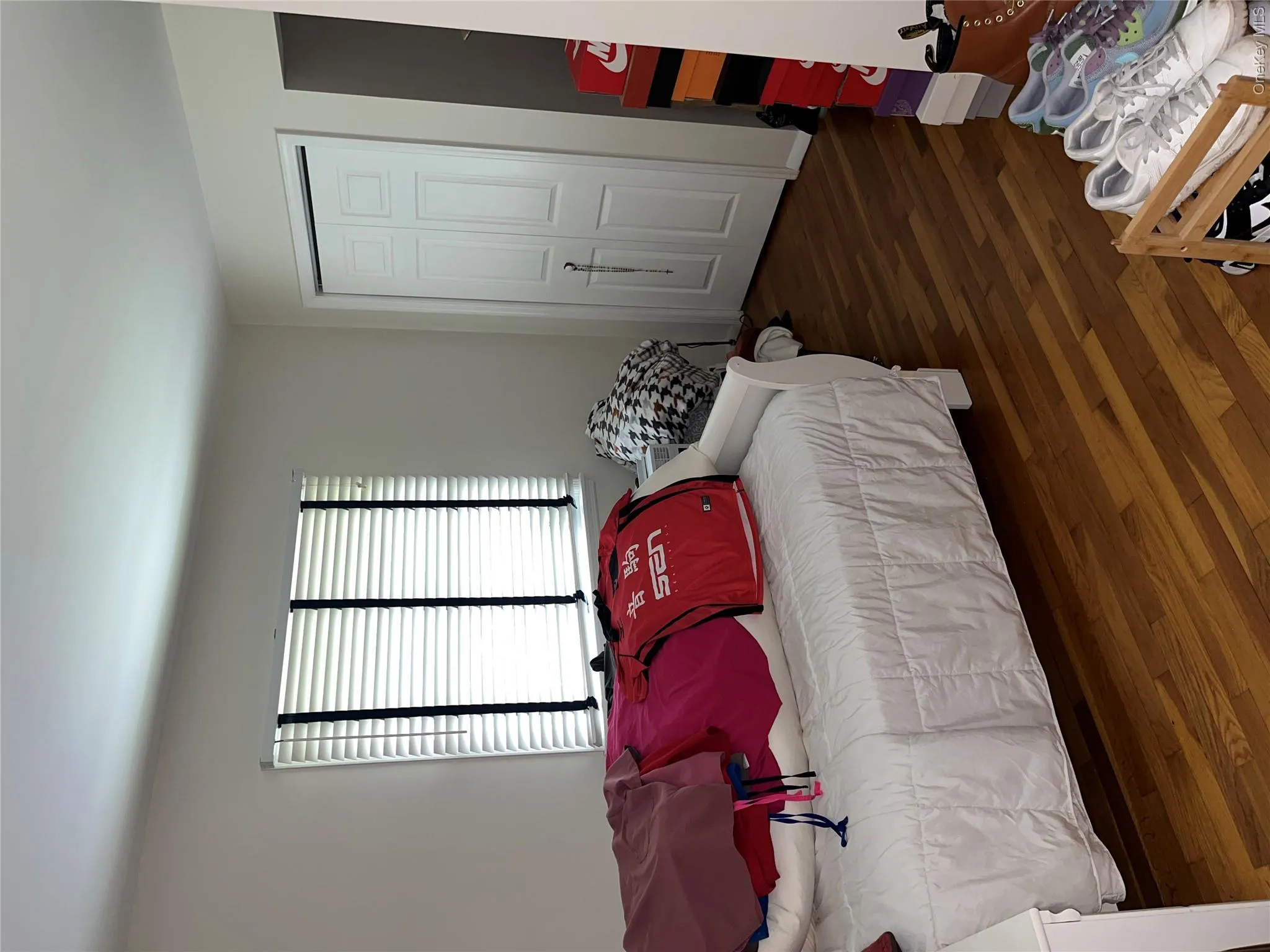 143 Pineview Avenue, Clarkstown, NY, 5 Bedrooms Bedrooms, 10 Rooms Rooms,3 BathroomsBathrooms,Residential,For Rent,Pineview,0,1001700 143 Pineview Avenue, Clarkstown, NY, 5 Bedrooms Bedrooms, 10 Rooms Rooms,3 BathroomsBathrooms,Residential,For Rent,Pineview,0,1001700
