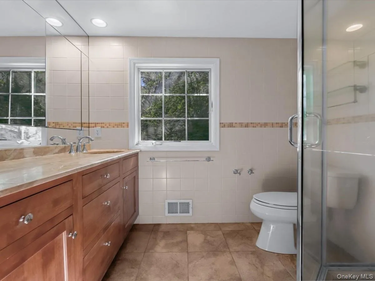 2 Amherst Road, North Hempstead, NY, 4 Bedrooms Bedrooms, 12 Rooms Rooms,3 BathroomsBathrooms,Residential Lease,For Rent,Amherst,0,1001701 2 Amherst Road, North Hempstead, NY, 4 Bedrooms Bedrooms, 12 Rooms Rooms,3 BathroomsBathrooms,Residential Lease,For Rent,Amherst,0,1001701