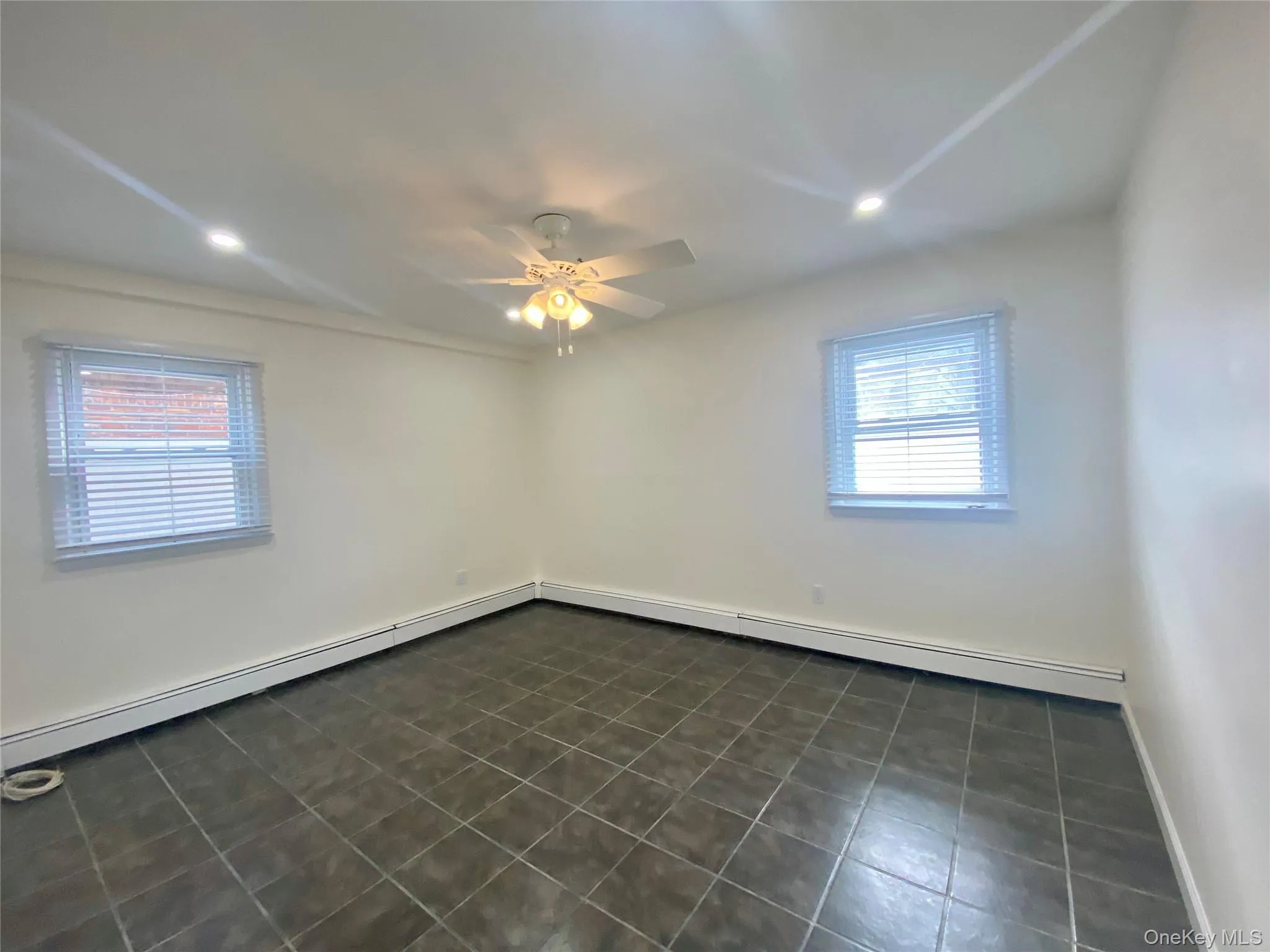 430 Chester Street, Long Beach, NY, 2 Bedrooms Bedrooms, 6 Rooms Rooms,1 BathroomBathrooms,Residential Lease,For Rent,Chester,0,1001706 430 Chester Street, Long Beach, NY, 2 Bedrooms Bedrooms, 6 Rooms Rooms,1 BathroomBathrooms,Residential Lease,For Rent,Chester,0,1001706