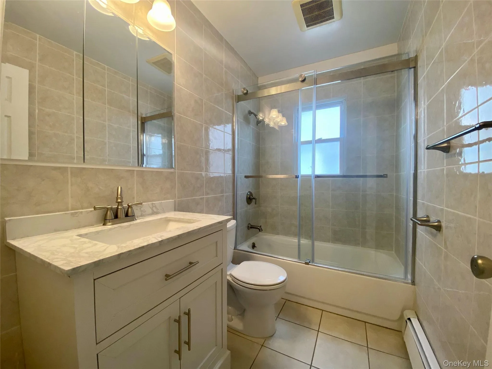 430 Chester Street, Long Beach, NY, 2 Bedrooms Bedrooms, 6 Rooms Rooms,1 BathroomBathrooms,Residential Lease,For Rent,Chester,0,1001706 430 Chester Street, Long Beach, NY, 2 Bedrooms Bedrooms, 6 Rooms Rooms,1 BathroomBathrooms,Residential Lease,For Rent,Chester,0,1001706