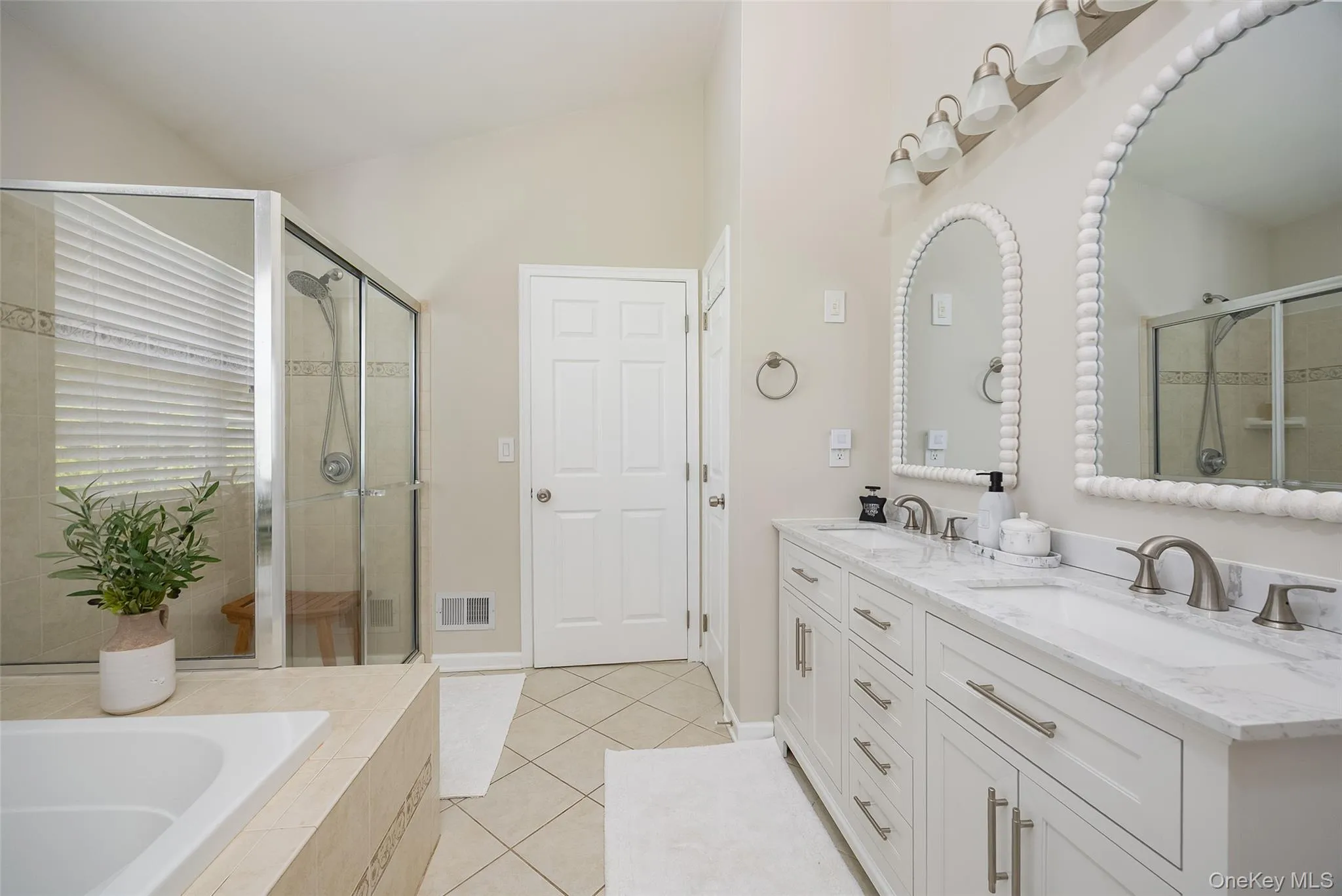 319 Honness Road, Fishkill, NY, 3 Bedrooms Bedrooms, 8 Rooms Rooms,2 BathroomsBathrooms,Residential,For Rent,Honness,0,1001707 319 Honness Road, Fishkill, NY, 3 Bedrooms Bedrooms, 8 Rooms Rooms,2 BathroomsBathrooms,Residential,For Rent,Honness,0,1001707