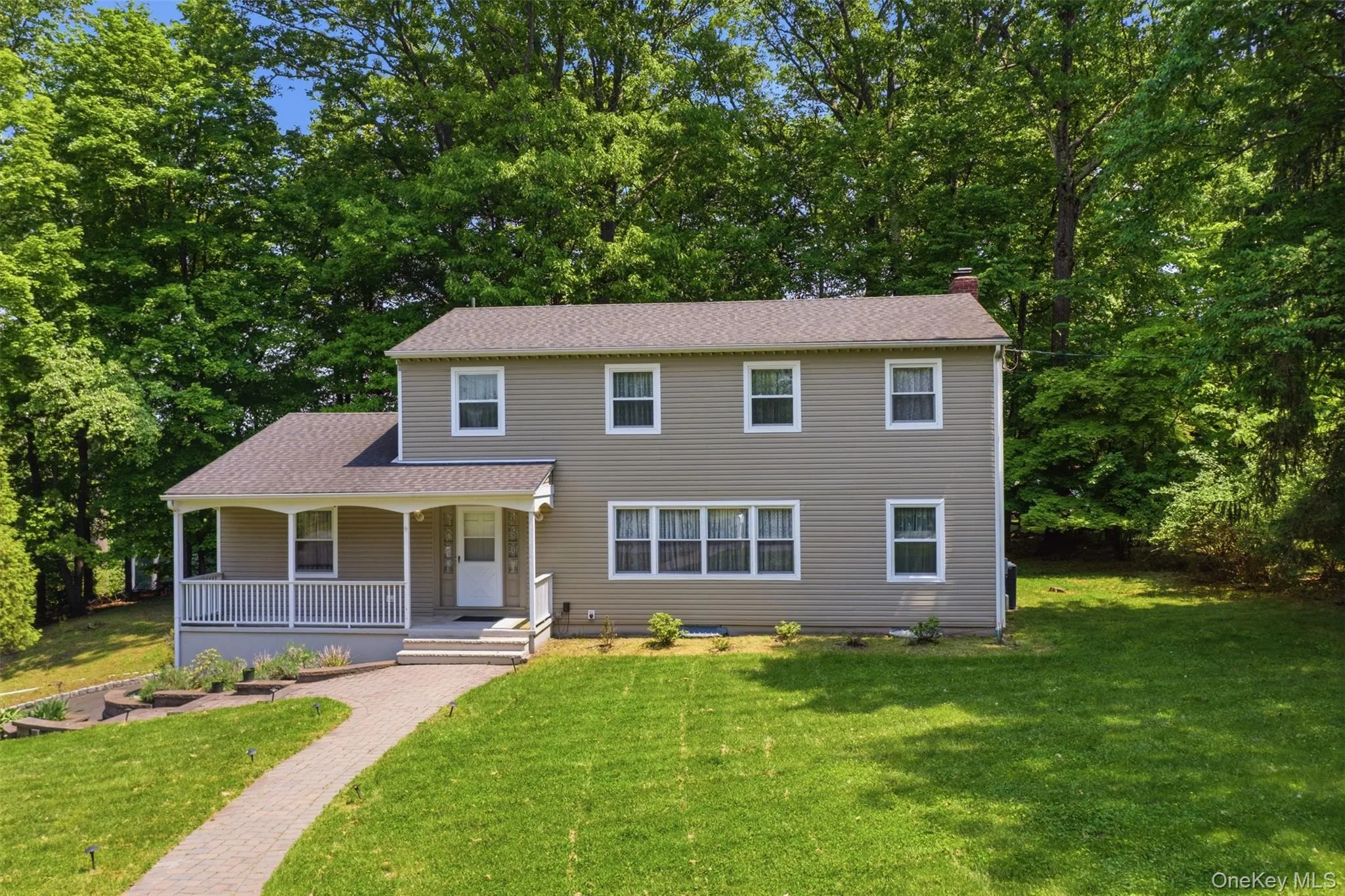 2 Mallard Drive, Clarkstown, NY, 5 Bedrooms Bedrooms, 12 Rooms Rooms,2 BathroomsBathrooms,Residential,For Rent,Mallard,0,1001708 2 Mallard Drive, Clarkstown, NY, 5 Bedrooms Bedrooms, 12 Rooms Rooms,2 BathroomsBathrooms,Residential,For Rent,Mallard,0,1001708
