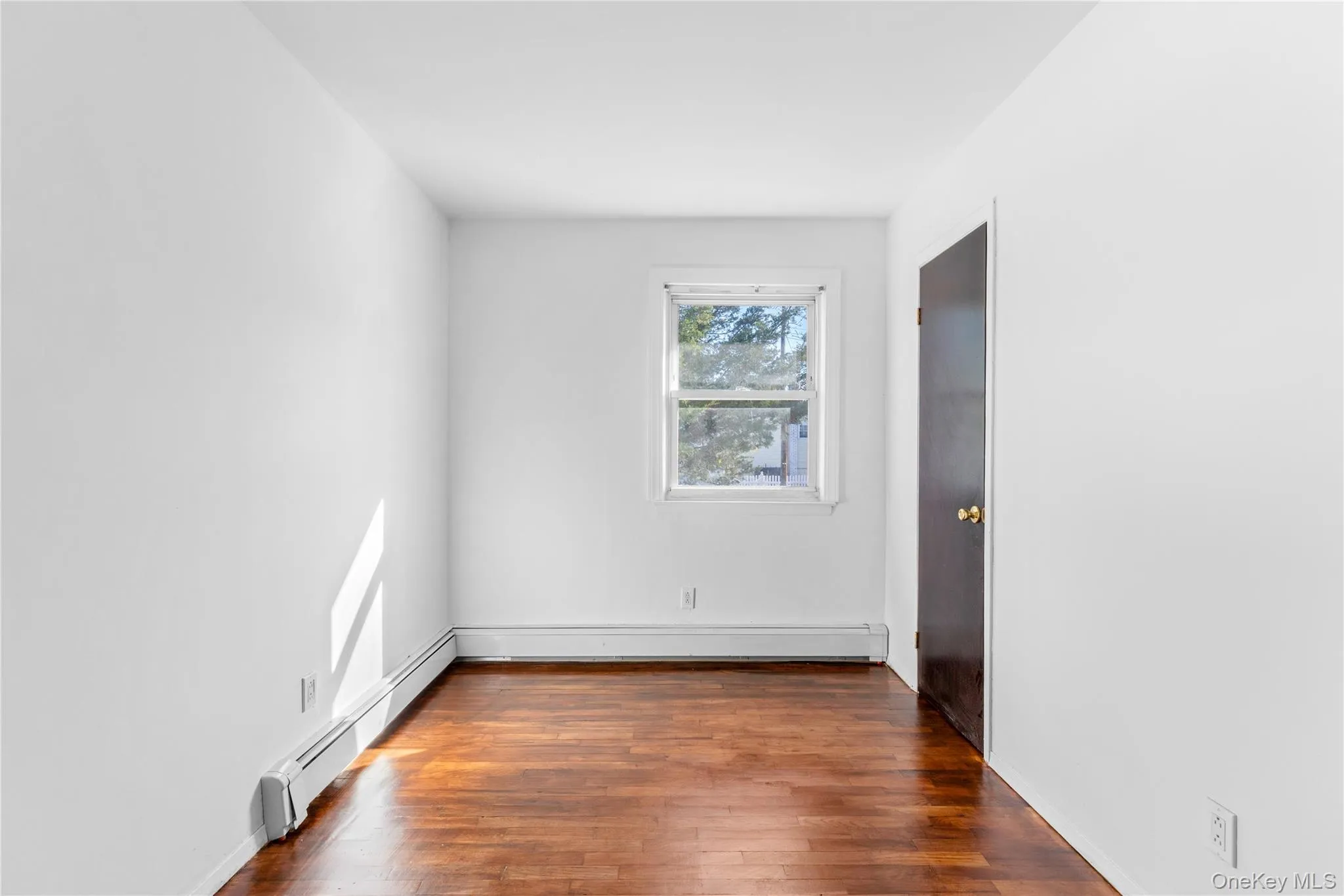 345 41 ST Street, Babylon, NY, 3 Bedrooms Bedrooms, 6 Rooms Rooms,1 BathroomBathrooms,Residential Sale,For Rent,41 ST,0,1001717 345 41 ST Street, Babylon, NY, 3 Bedrooms Bedrooms, 6 Rooms Rooms,1 BathroomBathrooms,Residential Sale,For Rent,41 ST,0,1001717