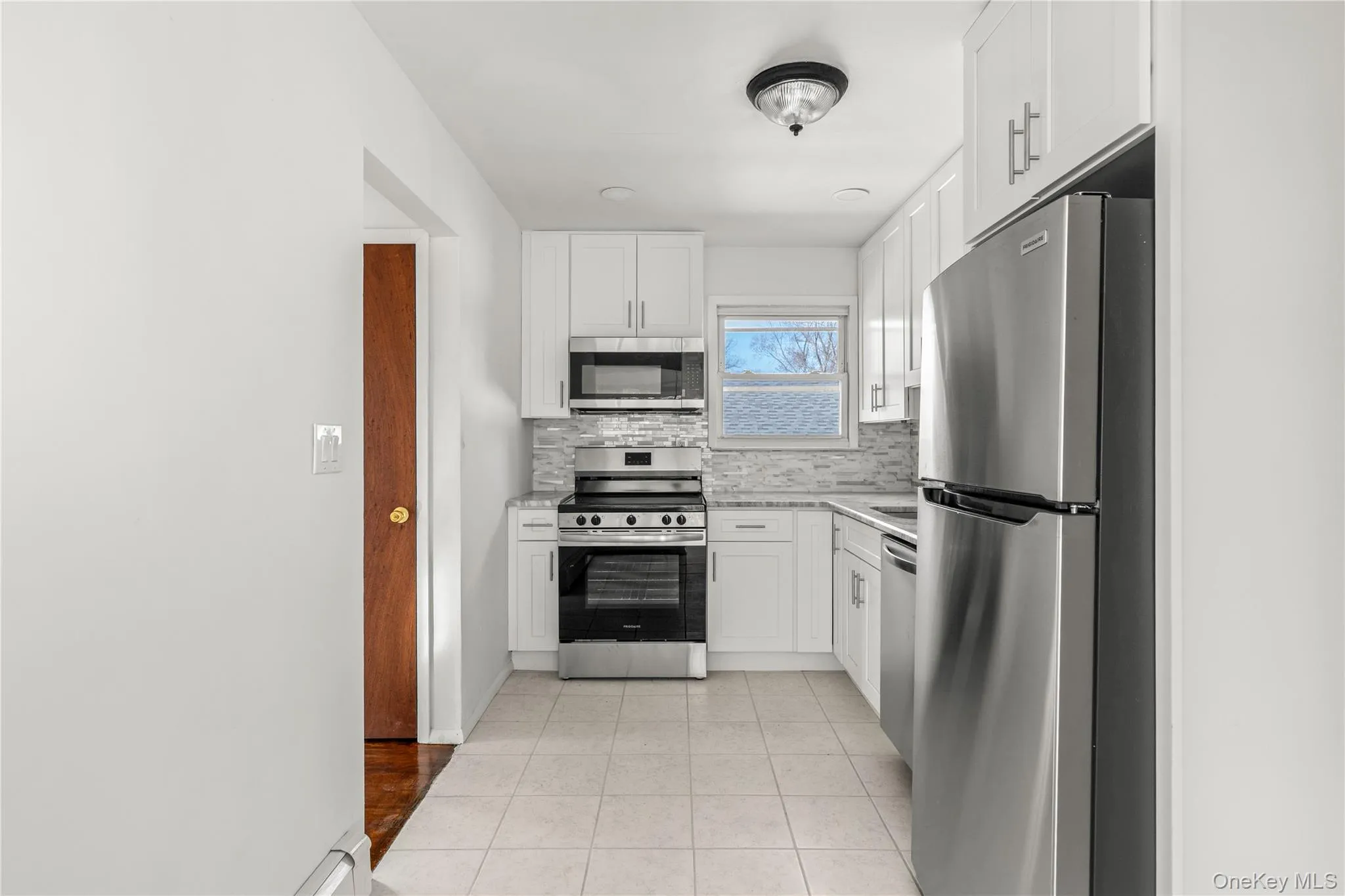 345 41 ST Street, Babylon, NY, 3 Bedrooms Bedrooms, 6 Rooms Rooms,1 BathroomBathrooms,Residential Sale,For Rent,41 ST,0,1001717 345 41 ST Street, Babylon, NY, 3 Bedrooms Bedrooms, 6 Rooms Rooms,1 BathroomBathrooms,Residential Sale,For Rent,41 ST,0,1001717