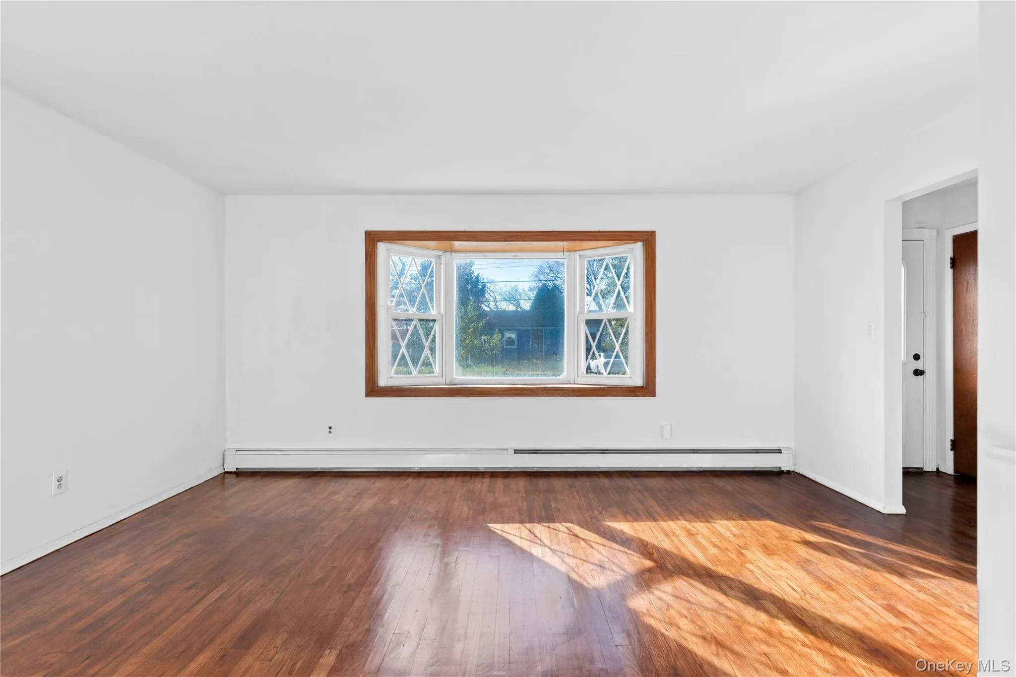 345 41 ST Street, Babylon, NY, 3 Bedrooms Bedrooms, 6 Rooms Rooms,1 BathroomBathrooms,Residential Sale,For Rent,41 ST,0,1001717 345 41 ST Street, Babylon, NY, 3 Bedrooms Bedrooms, 6 Rooms Rooms,1 BathroomBathrooms,Residential Sale,For Rent,41 ST,0,1001717