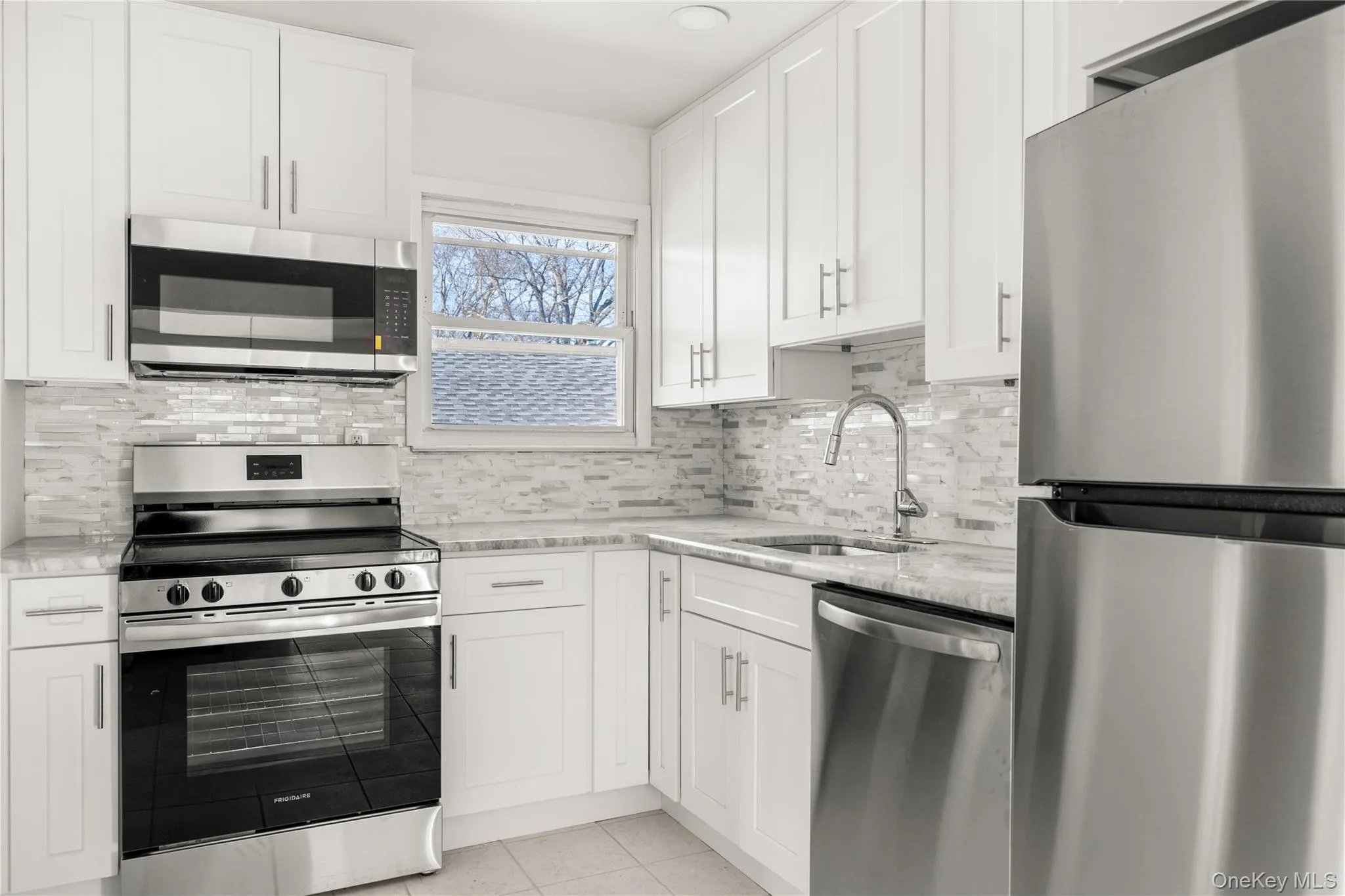 345 41 ST Street, Babylon, NY, 3 Bedrooms Bedrooms, 6 Rooms Rooms,1 BathroomBathrooms,Residential Sale,For Rent,41 ST,0,1001717 345 41 ST Street, Babylon, NY, 3 Bedrooms Bedrooms, 6 Rooms Rooms,1 BathroomBathrooms,Residential Sale,For Rent,41 ST,0,1001717