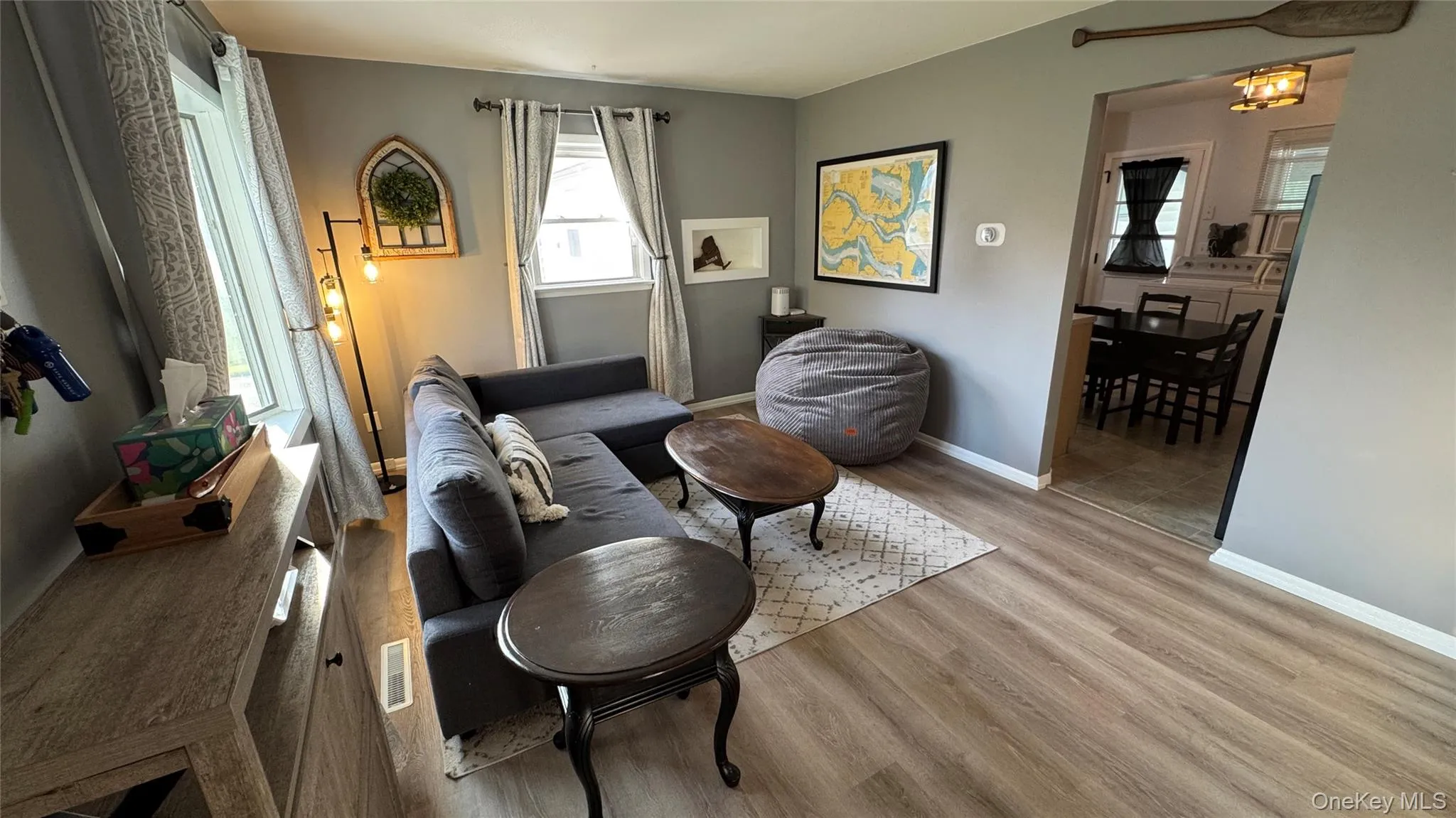 9 Maple Avenue, Haverstraw, NY, 2 Bedrooms Bedrooms, 5 Rooms Rooms,1 BathroomBathrooms,Residential,For Rent,Maple,0,1001720 9 Maple Avenue, Haverstraw, NY, 2 Bedrooms Bedrooms, 5 Rooms Rooms,1 BathroomBathrooms,Residential,For Rent,Maple,0,1001720