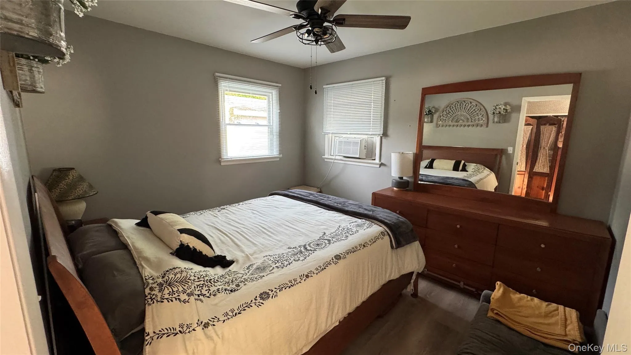 9 Maple Avenue, Haverstraw, NY, 2 Bedrooms Bedrooms, 5 Rooms Rooms,1 BathroomBathrooms,Residential,For Rent,Maple,0,1001720 9 Maple Avenue, Haverstraw, NY, 2 Bedrooms Bedrooms, 5 Rooms Rooms,1 BathroomBathrooms,Residential,For Rent,Maple,0,1001720