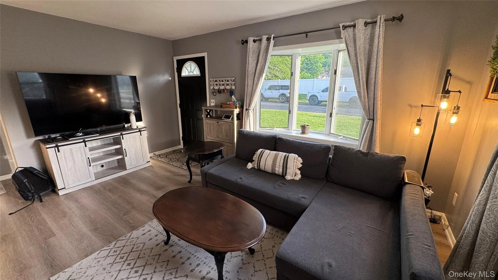 9 Maple Avenue, Haverstraw, NY, 2 Bedrooms Bedrooms, 5 Rooms Rooms,1 BathroomBathrooms,Residential,For Rent,Maple,0,1001720 9 Maple Avenue, Haverstraw, NY, 2 Bedrooms Bedrooms, 5 Rooms Rooms,1 BathroomBathrooms,Residential,For Rent,Maple,0,1001720