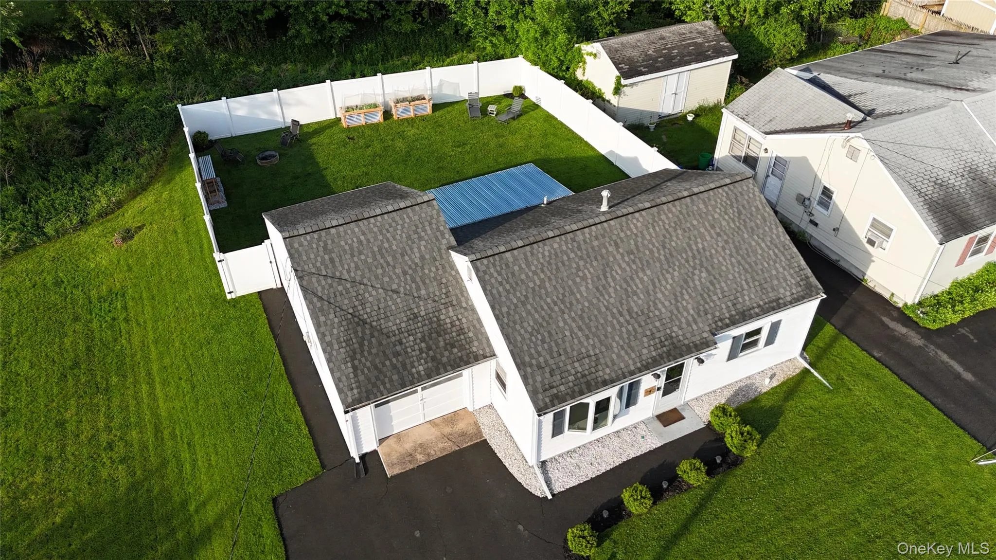 9 Maple Avenue, Haverstraw, NY, 2 Bedrooms Bedrooms, 5 Rooms Rooms,1 BathroomBathrooms,Residential,For Rent,Maple,0,1001720 9 Maple Avenue, Haverstraw, NY, 2 Bedrooms Bedrooms, 5 Rooms Rooms,1 BathroomBathrooms,Residential,For Rent,Maple,0,1001720