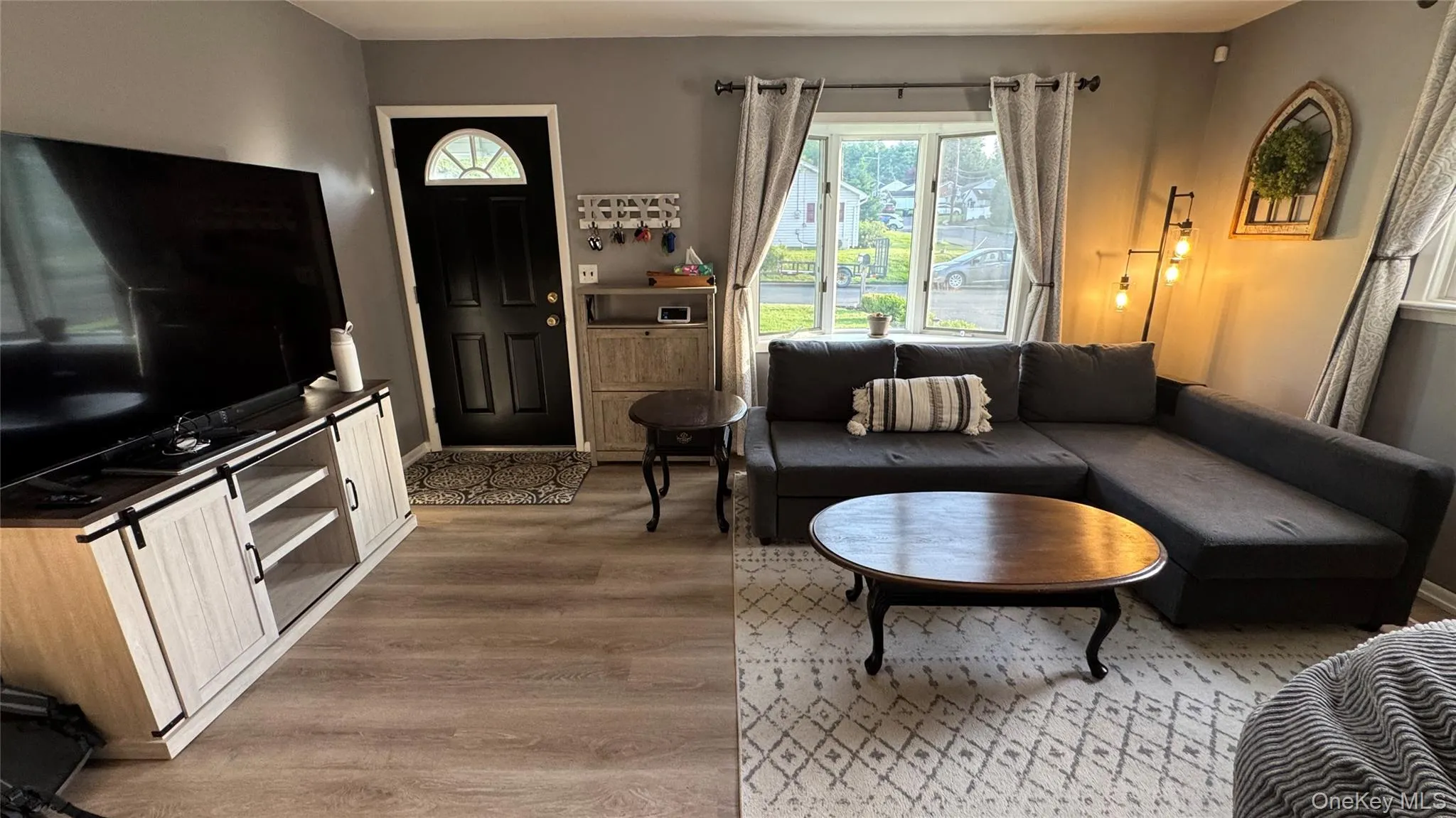 9 Maple Avenue, Haverstraw, NY, 2 Bedrooms Bedrooms, 5 Rooms Rooms,1 BathroomBathrooms,Residential,For Rent,Maple,0,1001720 9 Maple Avenue, Haverstraw, NY, 2 Bedrooms Bedrooms, 5 Rooms Rooms,1 BathroomBathrooms,Residential,For Rent,Maple,0,1001720