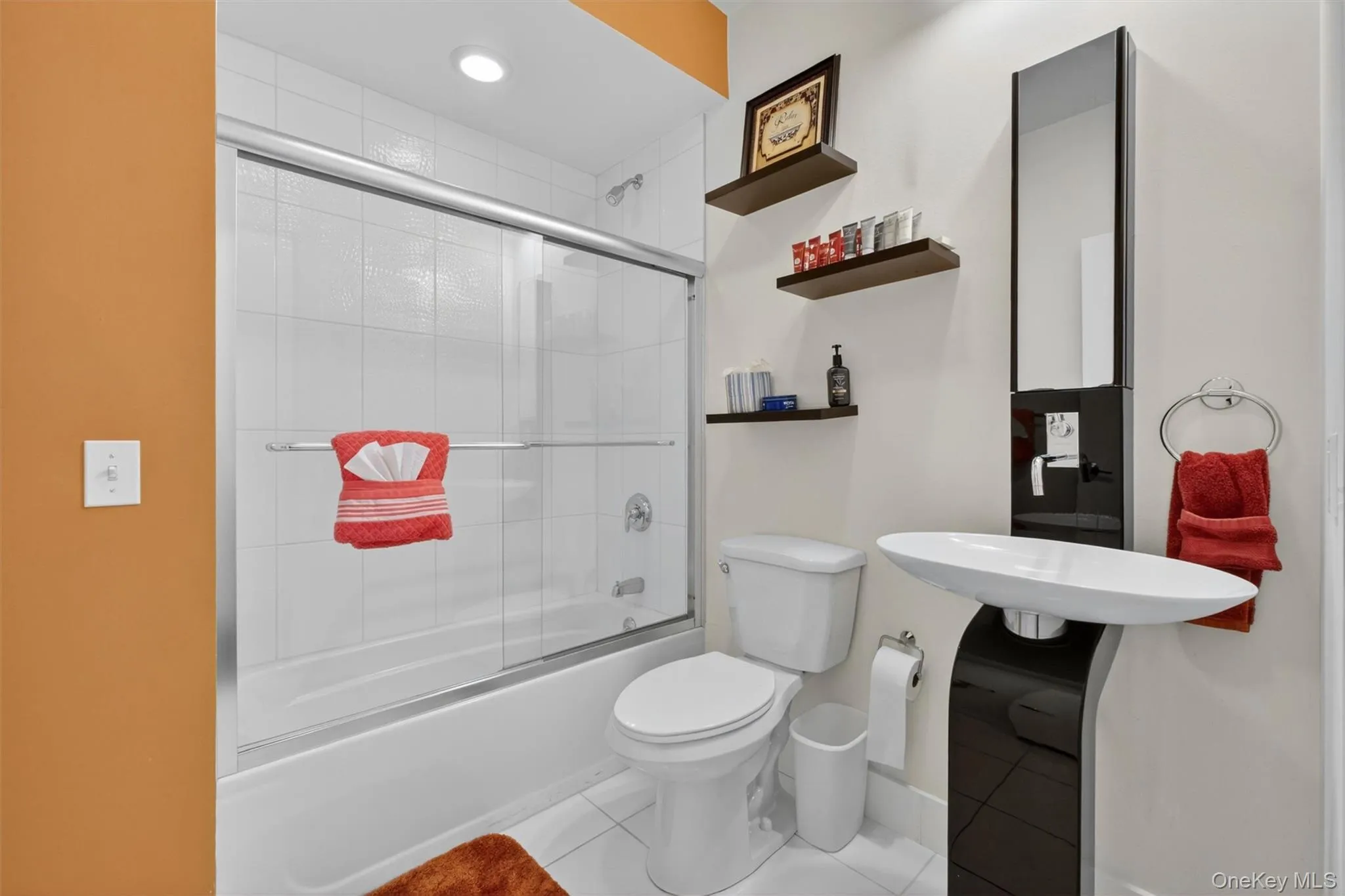 Lower-level full bath ideal for overnight guests and entertainment-level convenience. Lower-level full bath ideal for overnight guests and entertainment-level convenience.