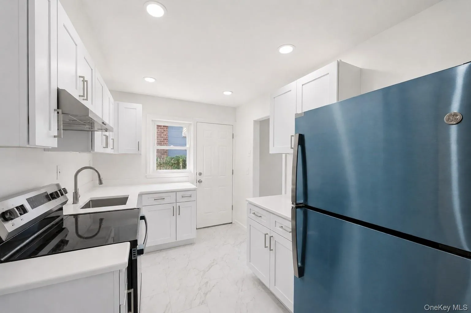 1082 Myron Street, Hempstead, NY, 4 Bedrooms Bedrooms, 7 Rooms Rooms,2 BathroomsBathrooms,Residential,For Rent,Myron,0,1001727 1082 Myron Street, Hempstead, NY, 4 Bedrooms Bedrooms, 7 Rooms Rooms,2 BathroomsBathrooms,Residential,For Rent,Myron,0,1001727