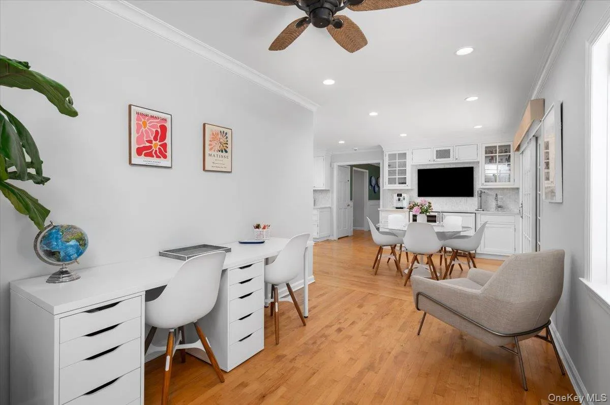 1 Elm Avenue, Mamaroneck, NY, 5 Bedrooms Bedrooms, 10 Rooms Rooms,4 BathroomsBathrooms,Residential,For Rent,Elm,0,1001734 1 Elm Avenue, Mamaroneck, NY, 5 Bedrooms Bedrooms, 10 Rooms Rooms,4 BathroomsBathrooms,Residential,For Rent,Elm,0,1001734