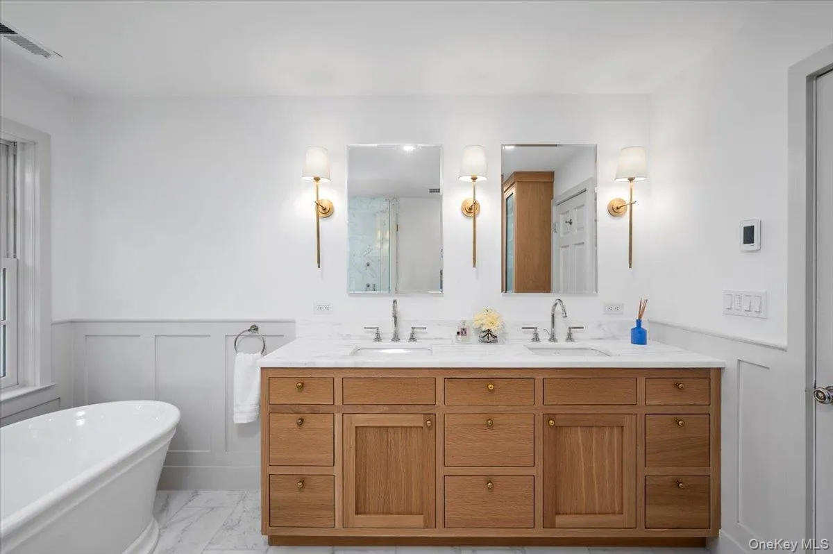 1 Elm Avenue, Mamaroneck, NY, 5 Bedrooms Bedrooms, 10 Rooms Rooms,4 BathroomsBathrooms,Residential,For Rent,Elm,0,1001734 1 Elm Avenue, Mamaroneck, NY, 5 Bedrooms Bedrooms, 10 Rooms Rooms,4 BathroomsBathrooms,Residential,For Rent,Elm,0,1001734