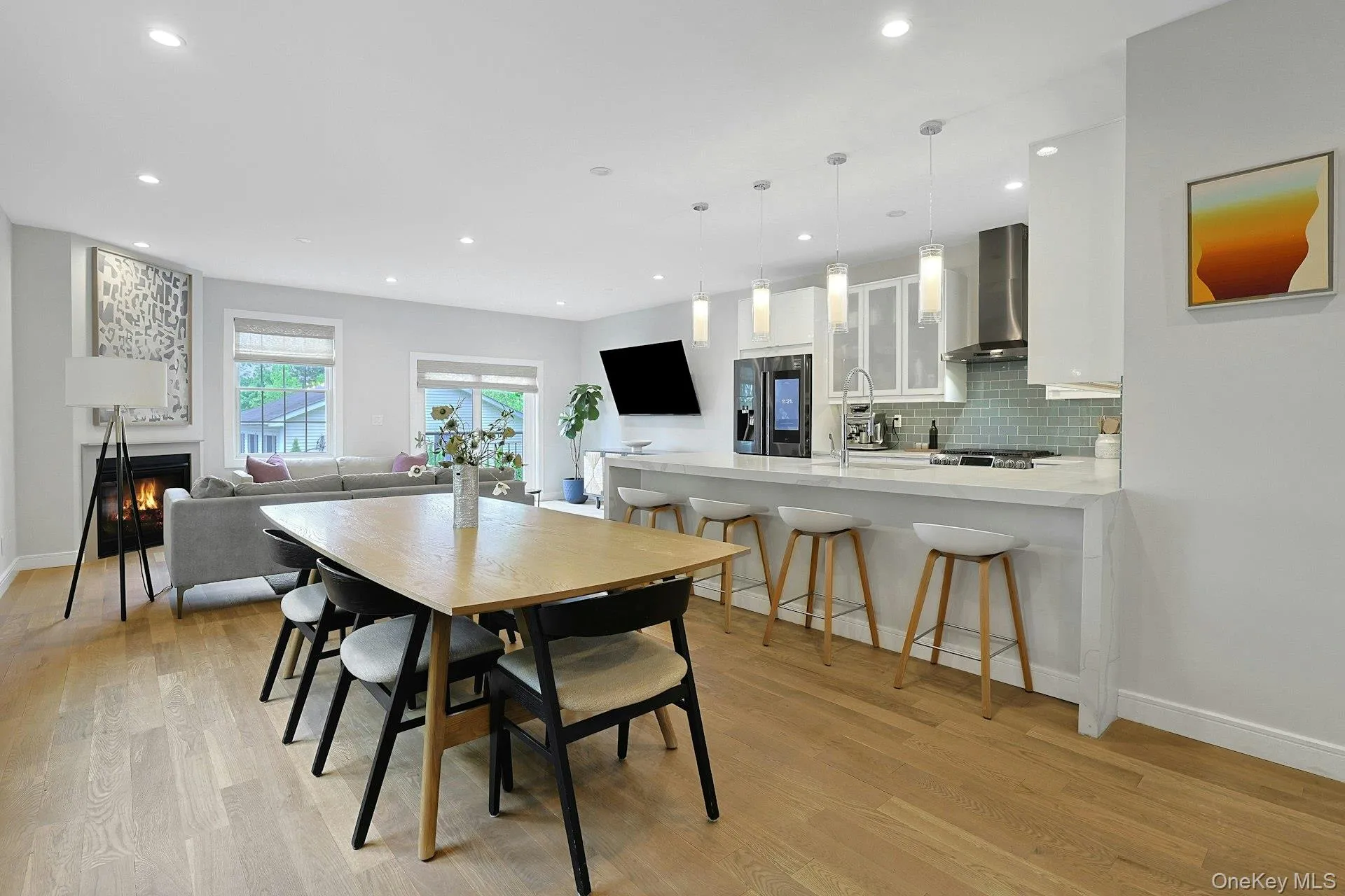 28 Rose Street, Greenburgh, NY, 4 Bedrooms Bedrooms, 9 Rooms Rooms,3 BathroomsBathrooms,Residential,For Rent,Rose,0,1001737 28 Rose Street, Greenburgh, NY, 4 Bedrooms Bedrooms, 9 Rooms Rooms,3 BathroomsBathrooms,Residential,For Rent,Rose,0,1001737