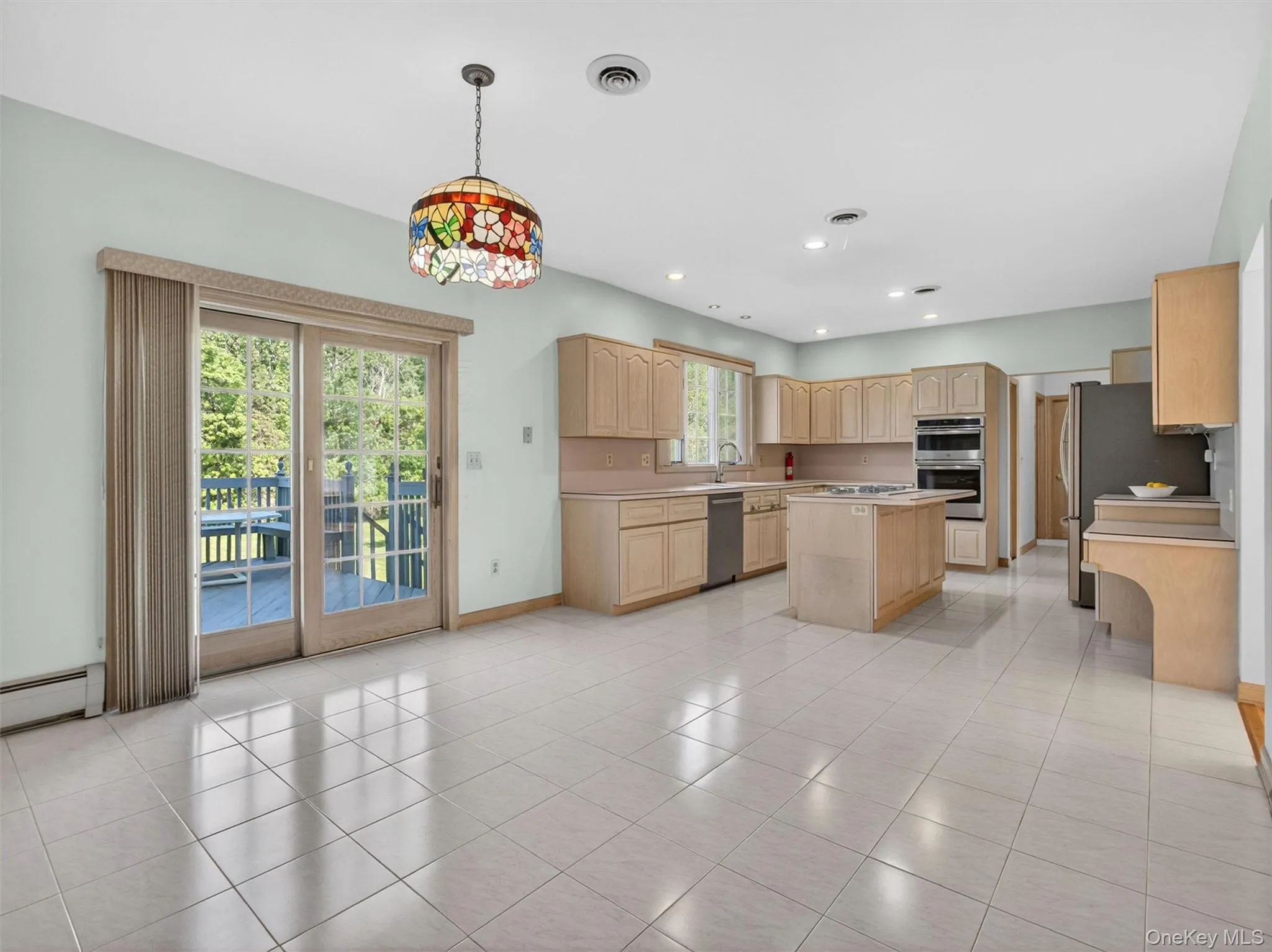 216 Strawtown Road, Clarkstown, NY, 6 Bedrooms Bedrooms, 17 Rooms Rooms,3 BathroomsBathrooms,Residential,For Rent,Strawtown,0,1001739 216 Strawtown Road, Clarkstown, NY, 6 Bedrooms Bedrooms, 17 Rooms Rooms,3 BathroomsBathrooms,Residential,For Rent,Strawtown,0,1001739