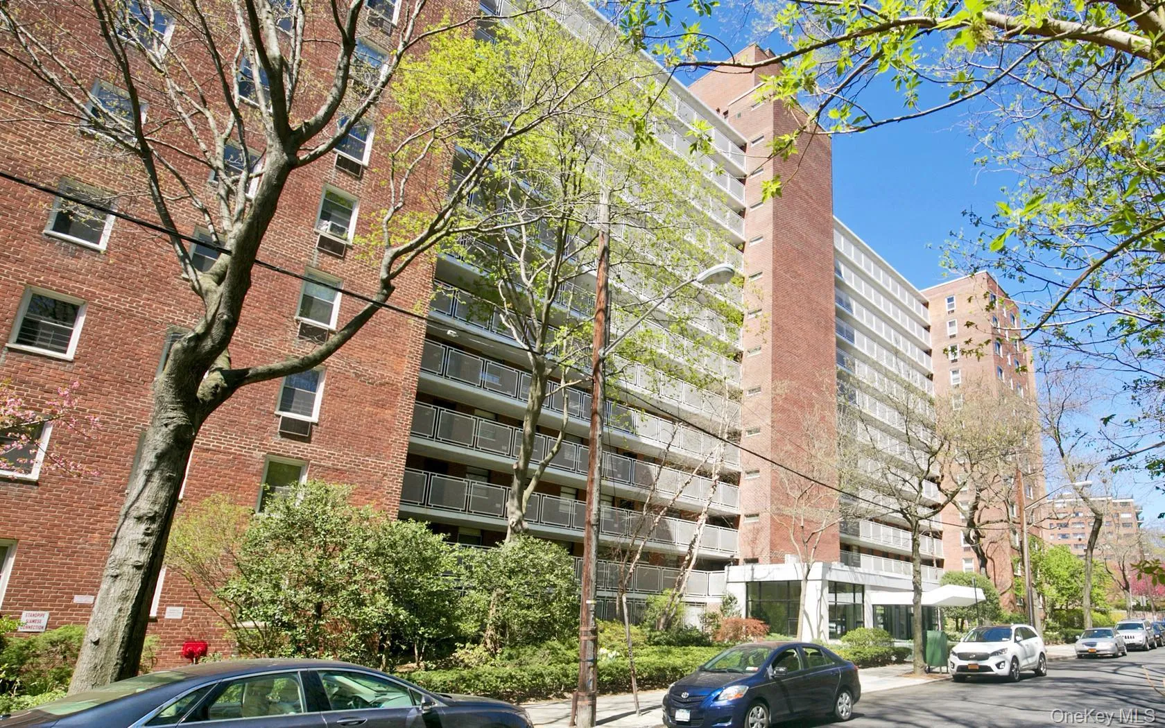 2575 Palisade Avenue, New York, NY, 1 Bedroom Bedrooms, 3 Rooms Rooms,1 BathroomBathrooms,Residential,For Rent,Palisade,0,1001742 2575 Palisade Avenue, New York, NY, 1 Bedroom Bedrooms, 3 Rooms Rooms,1 BathroomBathrooms,Residential,For Rent,Palisade,0,1001742