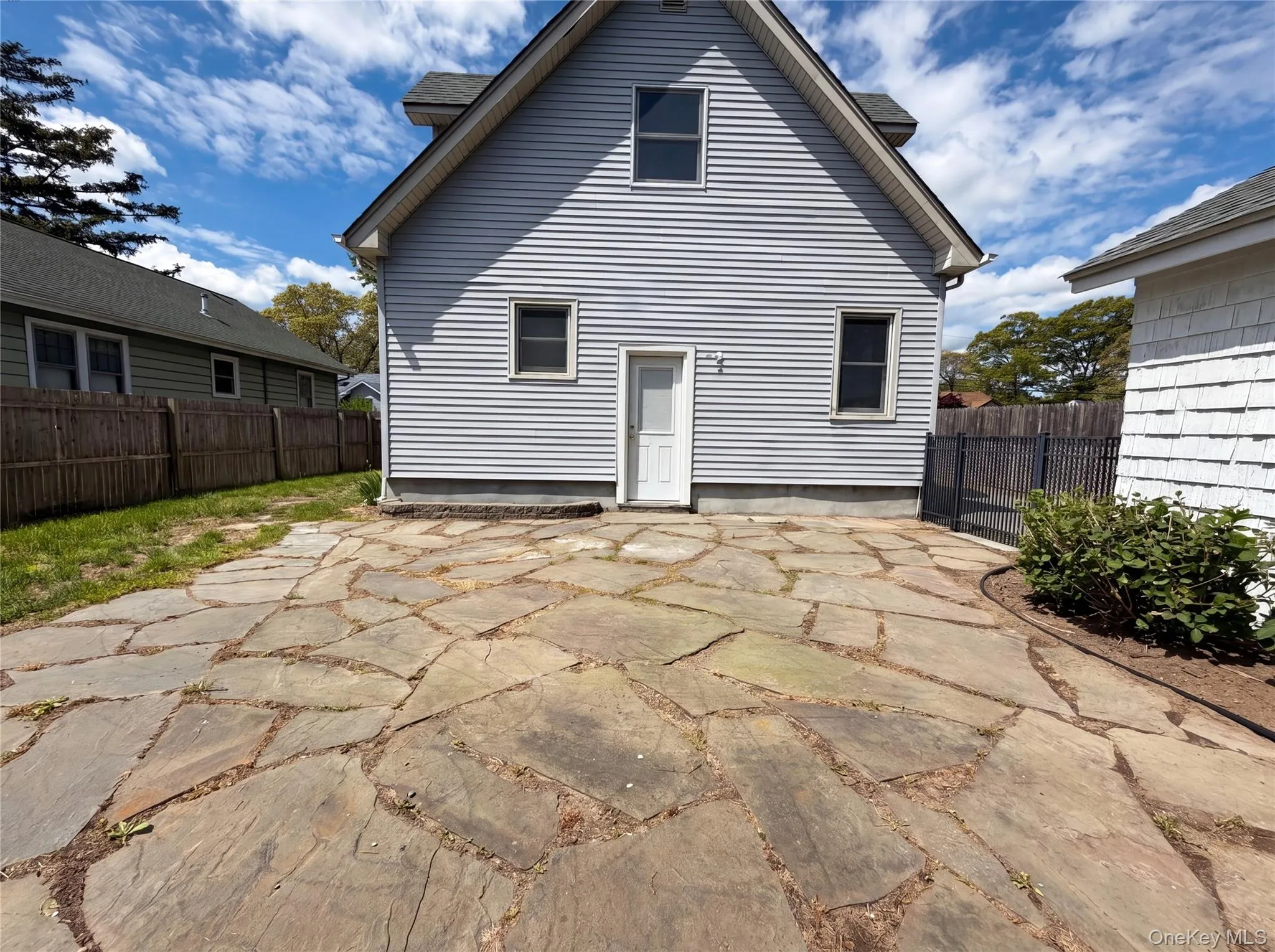 43 Highland Avenue, Brookhaven, NY, 4 Bedrooms Bedrooms, 7 Rooms Rooms,2 BathroomsBathrooms,Residential,For Rent,Highland,0,1001743 43 Highland Avenue, Brookhaven, NY, 4 Bedrooms Bedrooms, 7 Rooms Rooms,2 BathroomsBathrooms,Residential,For Rent,Highland,0,1001743
