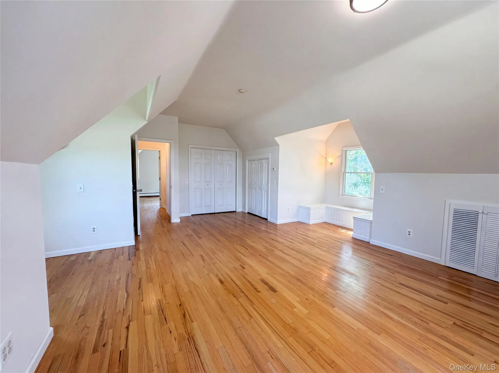 43 Highland Avenue, Brookhaven, NY, 4 Bedrooms Bedrooms, 7 Rooms Rooms,2 BathroomsBathrooms,Residential,For Rent,Highland,0,1001743 43 Highland Avenue, Brookhaven, NY, 4 Bedrooms Bedrooms, 7 Rooms Rooms,2 BathroomsBathrooms,Residential,For Rent,Highland,0,1001743