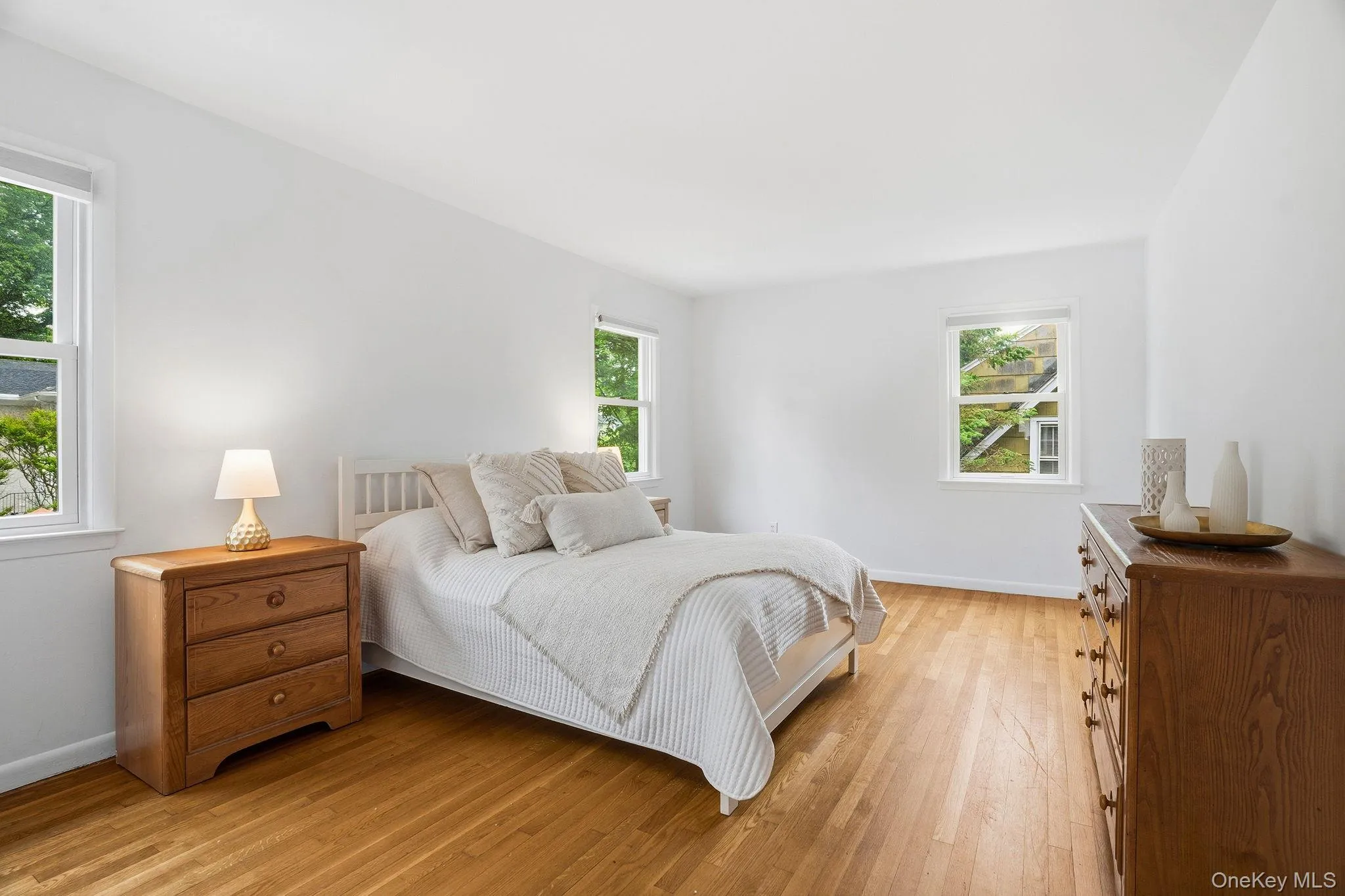 857 Webster Avenue, New Rochelle, NY, 3 Bedrooms Bedrooms, 6 Rooms Rooms,1 BathroomBathrooms,Residential,For Rent,Webster,0,1001744 857 Webster Avenue, New Rochelle, NY, 3 Bedrooms Bedrooms, 6 Rooms Rooms,1 BathroomBathrooms,Residential,For Rent,Webster,0,1001744