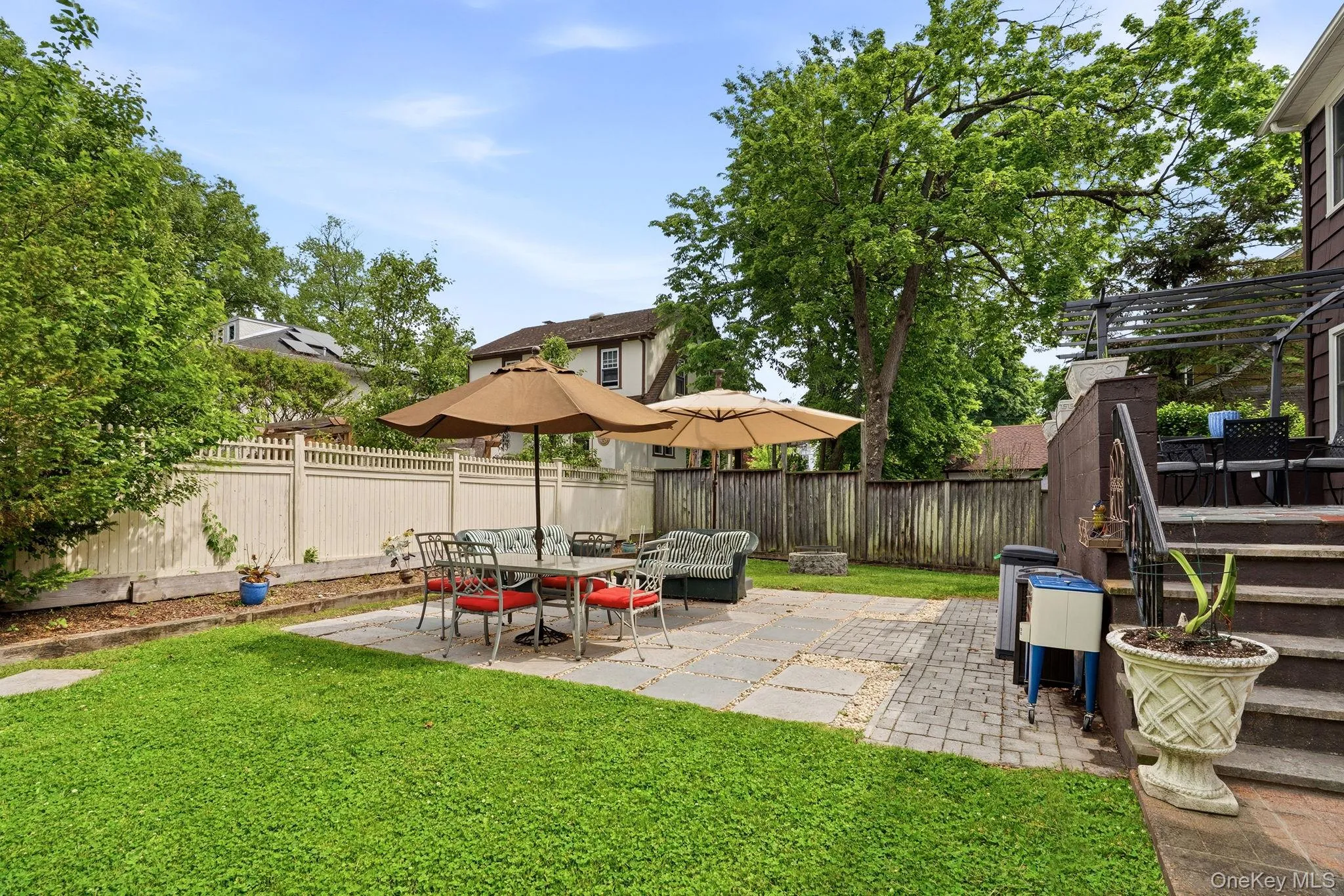 857 Webster Avenue, New Rochelle, NY, 3 Bedrooms Bedrooms, 6 Rooms Rooms,1 BathroomBathrooms,Residential,For Rent,Webster,0,1001744 857 Webster Avenue, New Rochelle, NY, 3 Bedrooms Bedrooms, 6 Rooms Rooms,1 BathroomBathrooms,Residential,For Rent,Webster,0,1001744
