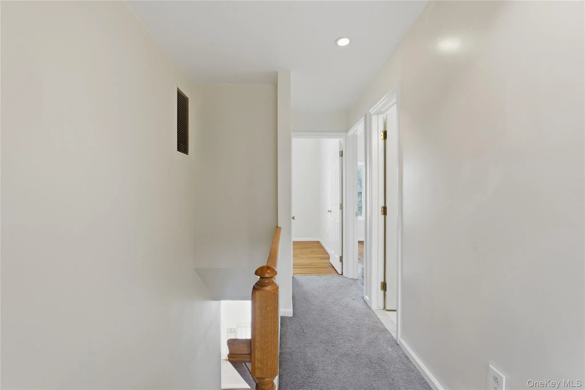 83 Kings Highway, New Rochelle, NY, 3 Bedrooms Bedrooms, 8 Rooms Rooms,1 BathroomBathrooms,Residential,For Rent,Kings,0,1001746 83 Kings Highway, New Rochelle, NY, 3 Bedrooms Bedrooms, 8 Rooms Rooms,1 BathroomBathrooms,Residential,For Rent,Kings,0,1001746