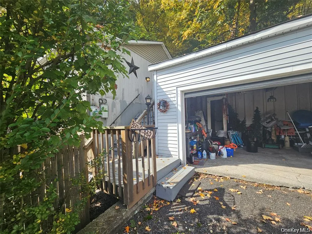 657 Jersey Avenue, Warwick (town), NY, 2 Bedrooms Bedrooms, 5 Rooms Rooms,1 BathroomBathrooms,Residential Sale,For Rent,Jersey,0,1001748 657 Jersey Avenue, Warwick (town), NY, 2 Bedrooms Bedrooms, 5 Rooms Rooms,1 BathroomBathrooms,Residential Sale,For Rent,Jersey,0,1001748