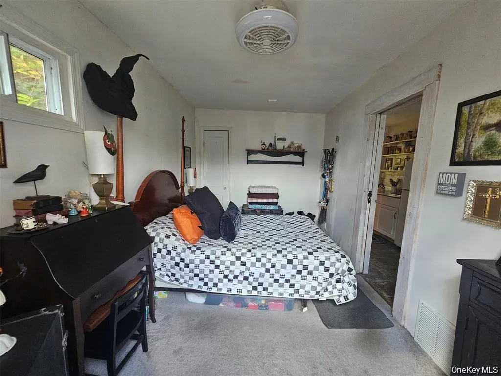 657 Jersey Avenue, Warwick (town), NY, 2 Bedrooms Bedrooms, 5 Rooms Rooms,1 BathroomBathrooms,Residential Sale,For Rent,Jersey,0,1001748 657 Jersey Avenue, Warwick (town), NY, 2 Bedrooms Bedrooms, 5 Rooms Rooms,1 BathroomBathrooms,Residential Sale,For Rent,Jersey,0,1001748