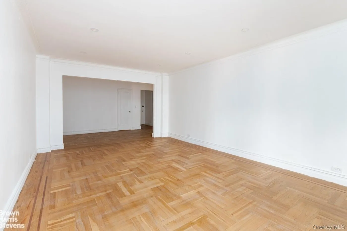 3215 Netherland Avenue, New York, NY, 1 Bedroom Bedrooms, 3 Rooms Rooms,1 BathroomBathrooms,Residential,For Rent,Netherland,0,1001749 3215 Netherland Avenue, New York, NY, 1 Bedroom Bedrooms, 3 Rooms Rooms,1 BathroomBathrooms,Residential,For Rent,Netherland,0,1001749