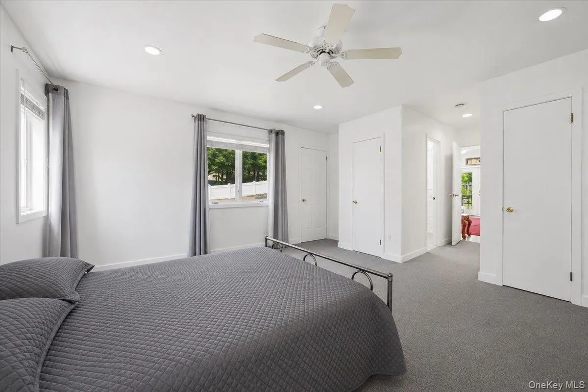 15 Oakhurst Street, Huntington, NY, 6 Bedrooms Bedrooms, 12 Rooms Rooms,6 BathroomsBathrooms,Residential,For Rent,Oakhurst Street,0,1001755 15 Oakhurst Street, Huntington, NY, 6 Bedrooms Bedrooms, 12 Rooms Rooms,6 BathroomsBathrooms,Residential,For Rent,Oakhurst Street,0,1001755