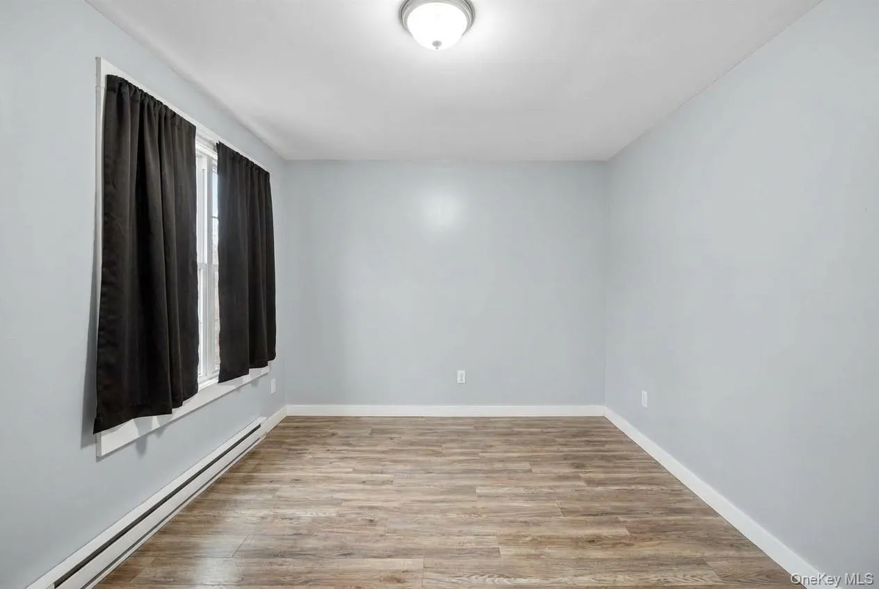 24 Crescent Place, Middletown, NY, 3 Bedrooms Bedrooms, 6 Rooms Rooms,1 BathroomBathrooms,Residential,For Rent,Crescent,0,1001761 24 Crescent Place, Middletown, NY, 3 Bedrooms Bedrooms, 6 Rooms Rooms,1 BathroomBathrooms,Residential,For Rent,Crescent,0,1001761