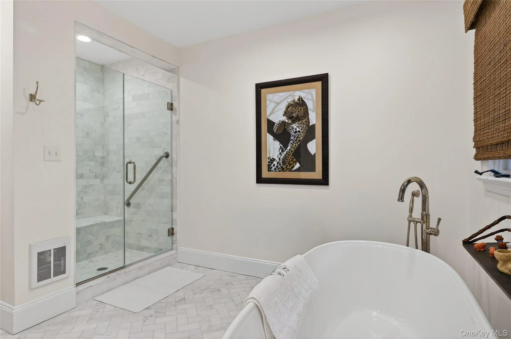 3 Peacock Pond Road, Glen Cove, NY, 3 Bedrooms Bedrooms, 8 Rooms Rooms,3 BathroomsBathrooms,Residential Sale,For Rent,Peacock Pond,0,1001766 3 Peacock Pond Road, Glen Cove, NY, 3 Bedrooms Bedrooms, 8 Rooms Rooms,3 BathroomsBathrooms,Residential Sale,For Rent,Peacock Pond,0,1001766