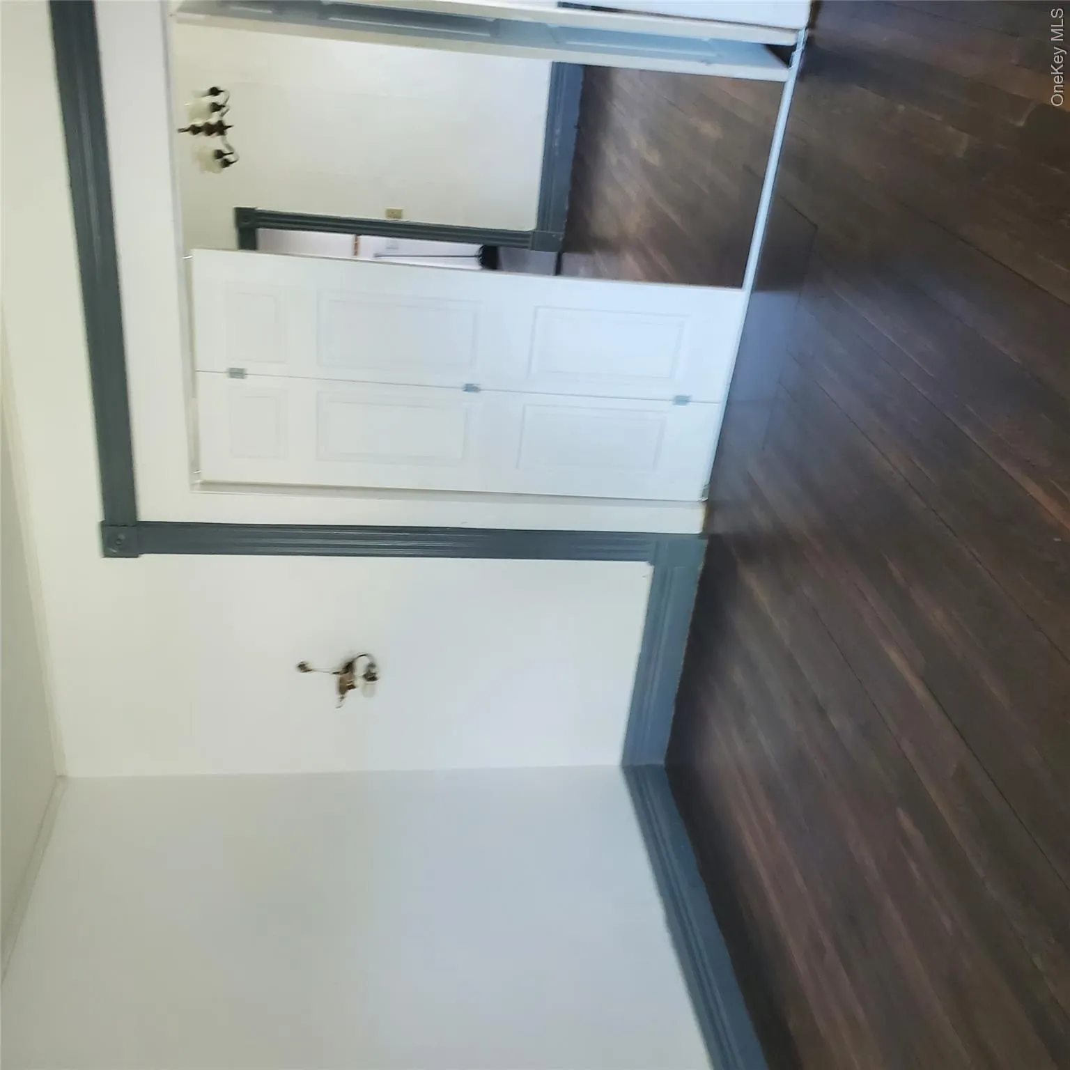 111 B Vineyard Avenue, Lloyd, NY, 2 Bedrooms Bedrooms, 5 Rooms Rooms,1 BathroomBathrooms,Residential Lease,For Rent,Vineyard,0,1001767 111 B Vineyard Avenue, Lloyd, NY, 2 Bedrooms Bedrooms, 5 Rooms Rooms,1 BathroomBathrooms,Residential Lease,For Rent,Vineyard,0,1001767