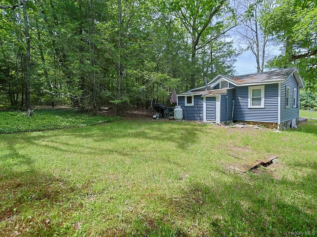 4 Spruce Street, Mamakating, NY, 2 Bedrooms Bedrooms, 5 Rooms Rooms,1 BathroomBathrooms,Residential,For Rent,Spruce,0,1001776 4 Spruce Street, Mamakating, NY, 2 Bedrooms Bedrooms, 5 Rooms Rooms,1 BathroomBathrooms,Residential,For Rent,Spruce,0,1001776