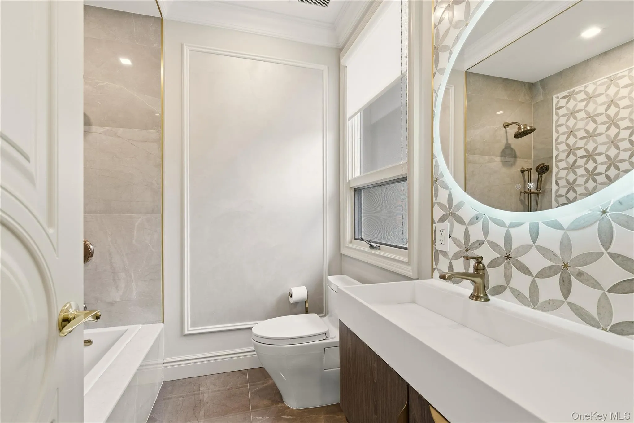 55 Coves Run, Oyster Bay, NY, 7 Bedrooms Bedrooms, 12 Rooms Rooms,7 BathroomsBathrooms,Residential,For Rent,Coves,0,1001796 55 Coves Run, Oyster Bay, NY, 7 Bedrooms Bedrooms, 12 Rooms Rooms,7 BathroomsBathrooms,Residential,For Rent,Coves,0,1001796