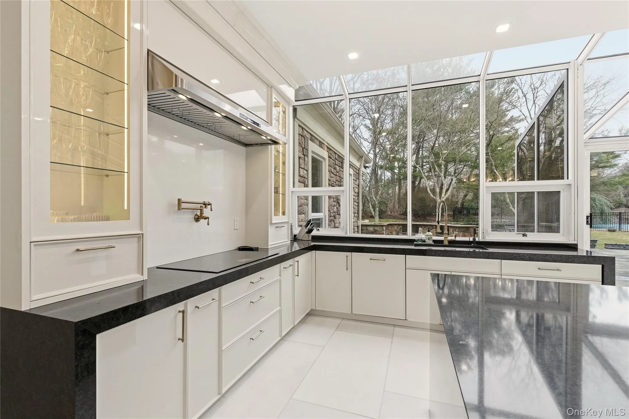 55 Coves Run, Oyster Bay, NY, 7 Bedrooms Bedrooms, 12 Rooms Rooms,7 BathroomsBathrooms,Residential,For Rent,Coves,0,1001796 55 Coves Run, Oyster Bay, NY, 7 Bedrooms Bedrooms, 12 Rooms Rooms,7 BathroomsBathrooms,Residential,For Rent,Coves,0,1001796