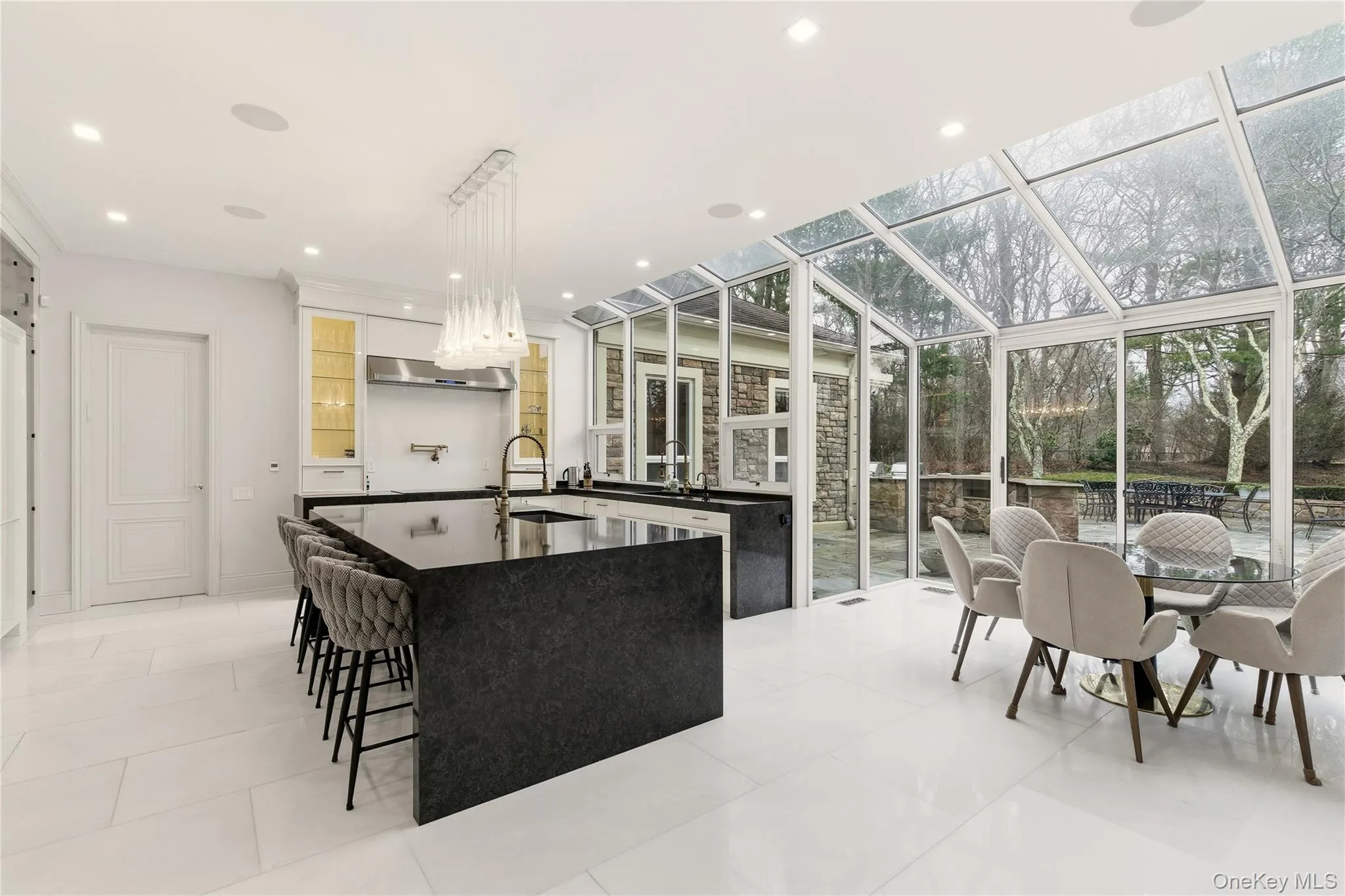 55 Coves Run, Oyster Bay, NY, 7 Bedrooms Bedrooms, 12 Rooms Rooms,7 BathroomsBathrooms,Residential,For Rent,Coves,0,1001796 55 Coves Run, Oyster Bay, NY, 7 Bedrooms Bedrooms, 12 Rooms Rooms,7 BathroomsBathrooms,Residential,For Rent,Coves,0,1001796