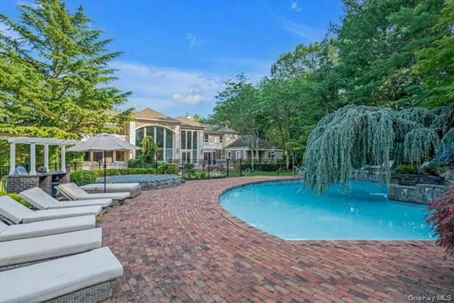 55 Coves Run, Oyster Bay, NY, 7 Bedrooms Bedrooms, 12 Rooms Rooms,7 BathroomsBathrooms,Residential,For Rent,Coves,0,1001796 55 Coves Run, Oyster Bay, NY, 7 Bedrooms Bedrooms, 12 Rooms Rooms,7 BathroomsBathrooms,Residential,For Rent,Coves,0,1001796