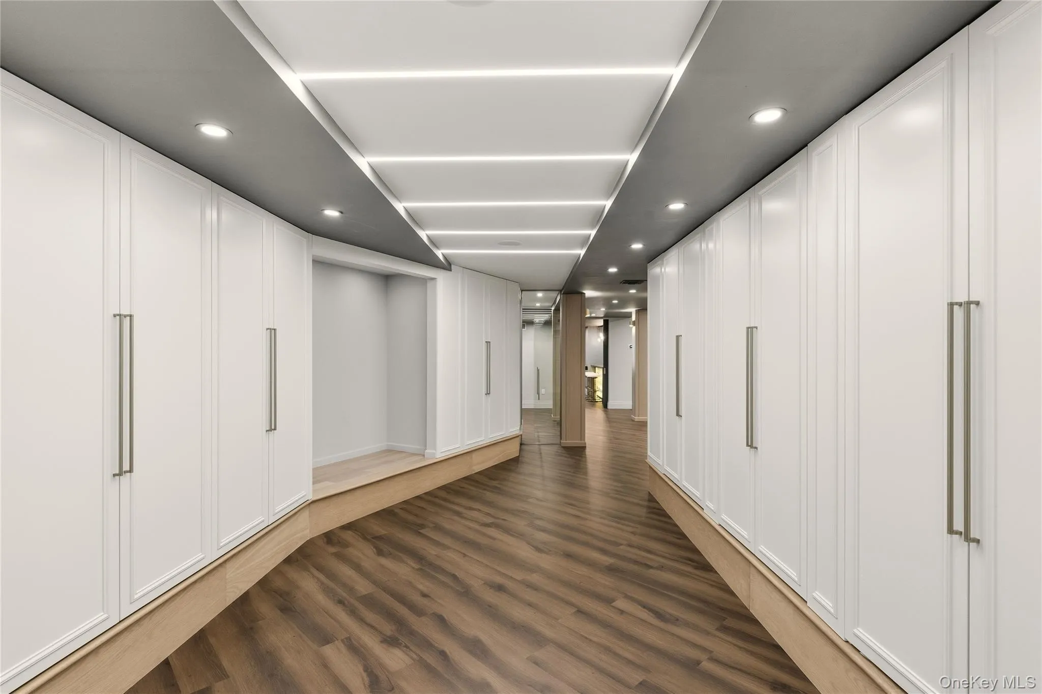 55 Coves Run, Oyster Bay, NY, 7 Bedrooms Bedrooms, 12 Rooms Rooms,7 BathroomsBathrooms,Residential,For Rent,Coves,0,1001796 55 Coves Run, Oyster Bay, NY, 7 Bedrooms Bedrooms, 12 Rooms Rooms,7 BathroomsBathrooms,Residential,For Rent,Coves,0,1001796