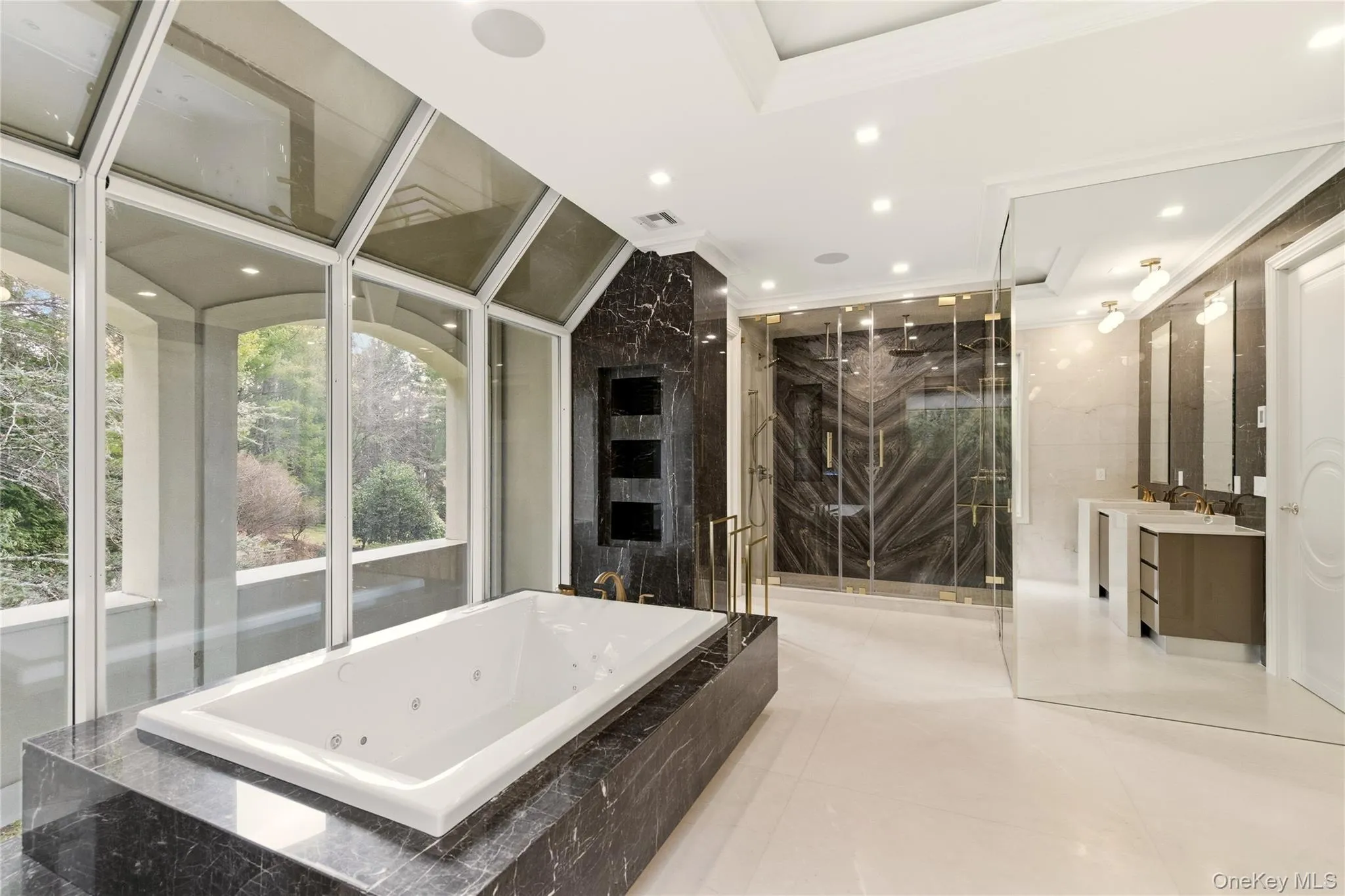 55 Coves Run, Oyster Bay, NY, 7 Bedrooms Bedrooms, 12 Rooms Rooms,7 BathroomsBathrooms,Residential Sale,For Rent,Coves,0,1001796 55 Coves Run, Oyster Bay, NY, 7 Bedrooms Bedrooms, 12 Rooms Rooms,7 BathroomsBathrooms,Residential Sale,For Rent,Coves,0,1001796
