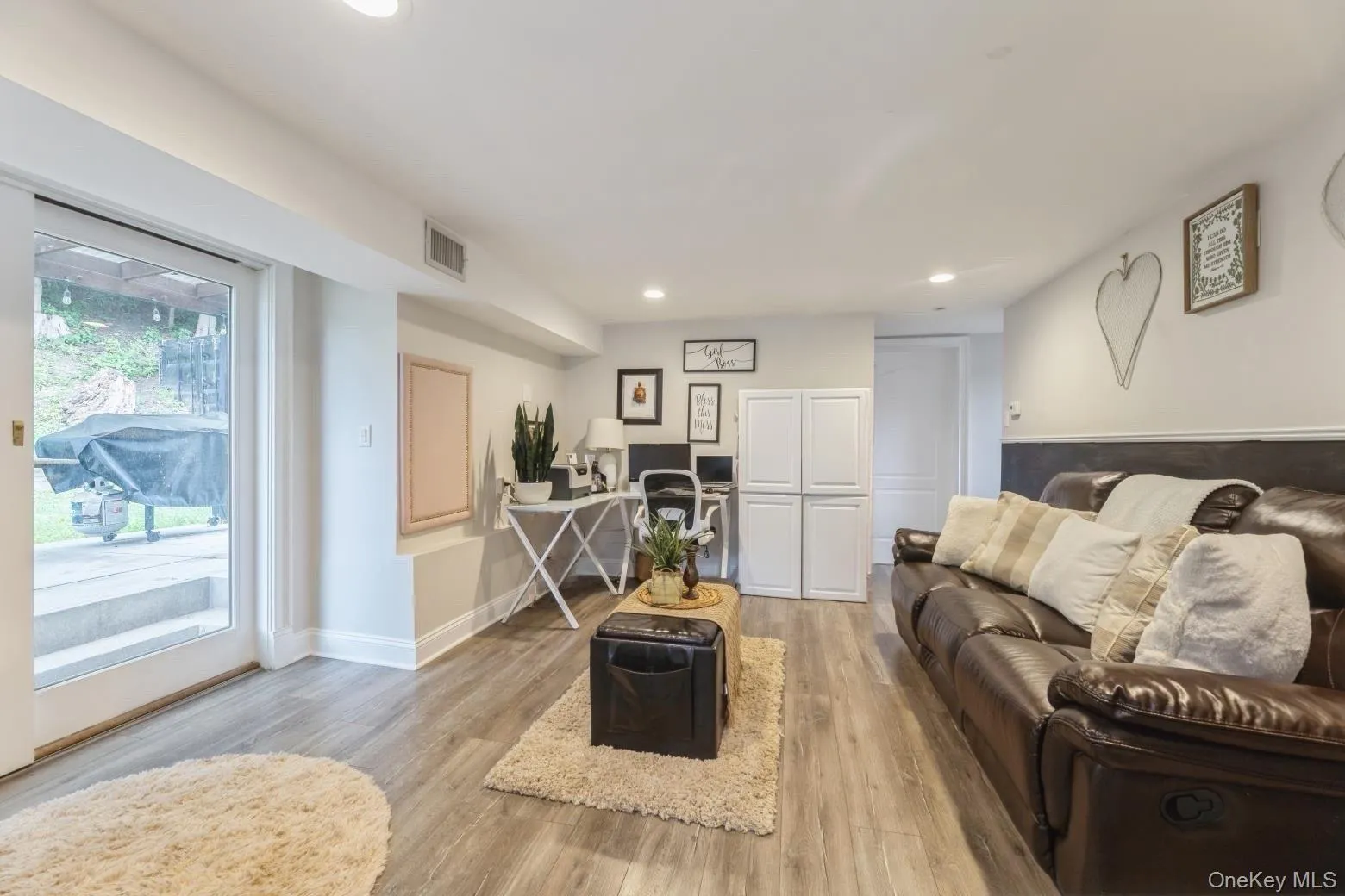12 Stony Brook Road, Ramapo, NY, 4 Bedrooms Bedrooms, 8 Rooms Rooms,2 BathroomsBathrooms,Residential,For Rent,Stony Brook,0,1001797 12 Stony Brook Road, Ramapo, NY, 4 Bedrooms Bedrooms, 8 Rooms Rooms,2 BathroomsBathrooms,Residential,For Rent,Stony Brook,0,1001797