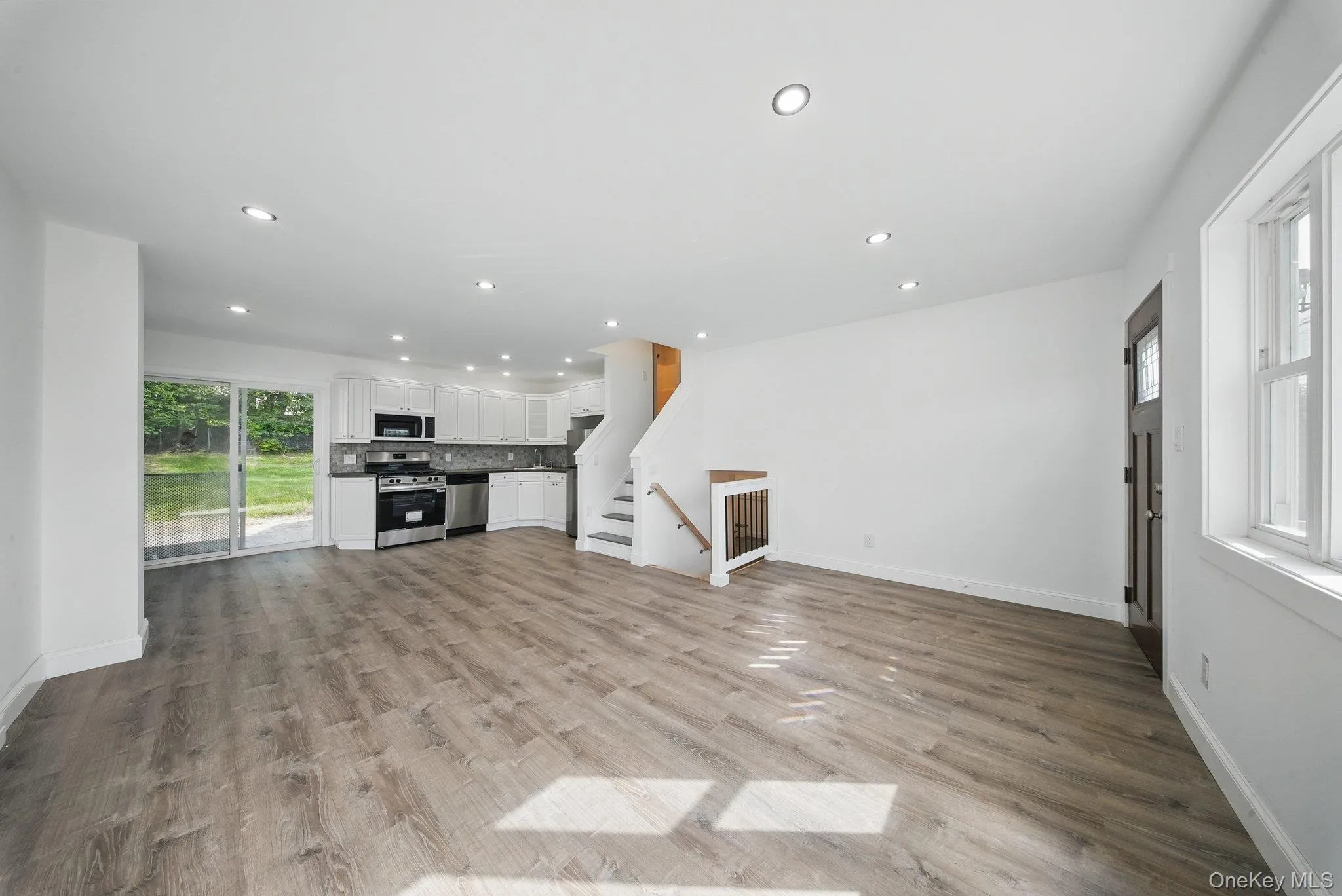 341 Highland Ave Extension, Wallkill, NY, 5 Bedrooms Bedrooms, 9 Rooms Rooms,2 BathroomsBathrooms,Residential,For Rent,Highland Ave,0,1001800 341 Highland Ave Extension, Wallkill, NY, 5 Bedrooms Bedrooms, 9 Rooms Rooms,2 BathroomsBathrooms,Residential,For Rent,Highland Ave,0,1001800