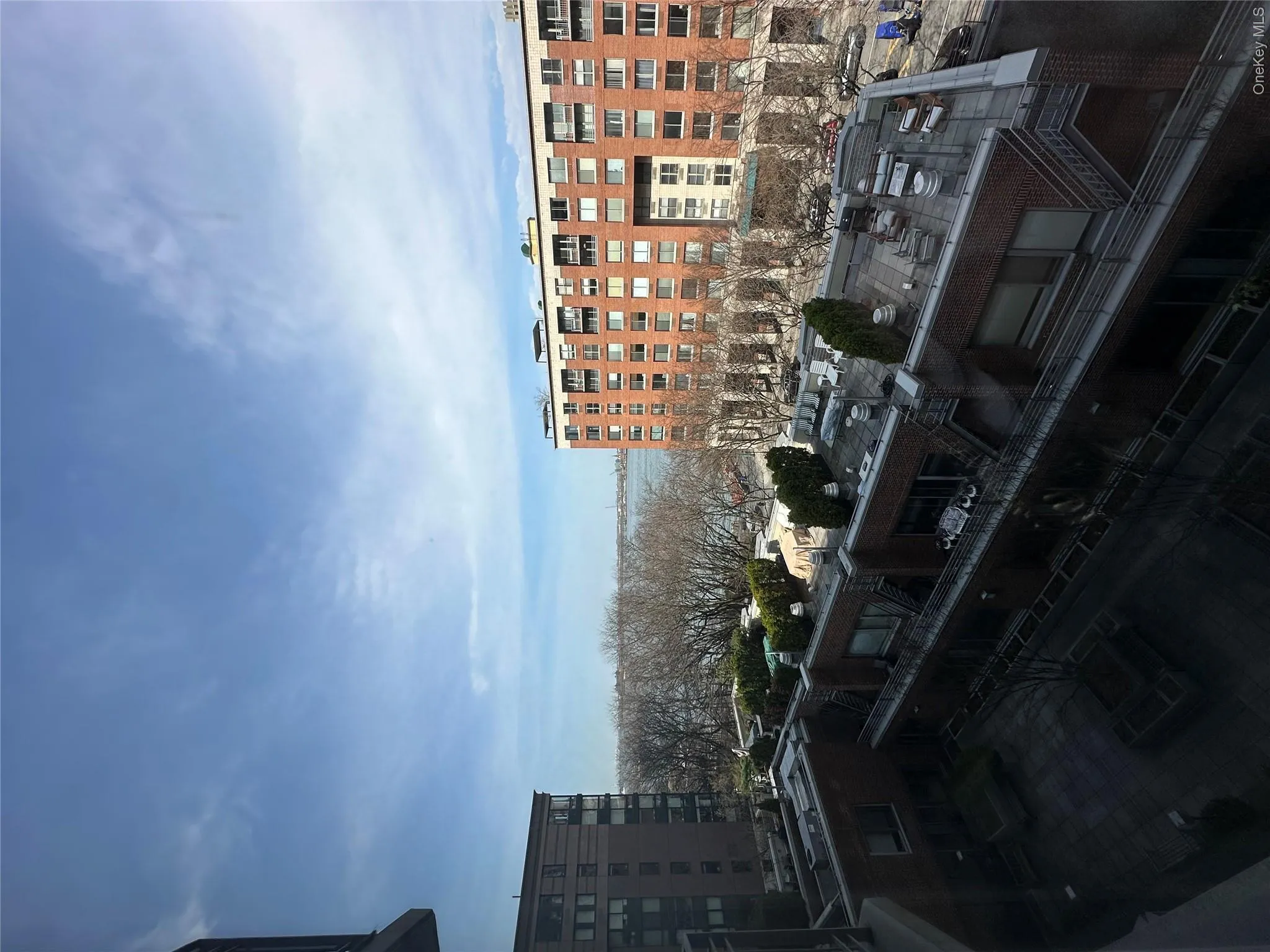 2 End Avenue, New York, NY, 1 Bedroom Bedrooms, 3 Rooms Rooms,1 BathroomBathrooms,Residential Sale,For Rent,End,0,1001804 2 End Avenue, New York, NY, 1 Bedroom Bedrooms, 3 Rooms Rooms,1 BathroomBathrooms,Residential Sale,For Rent,End,0,1001804
