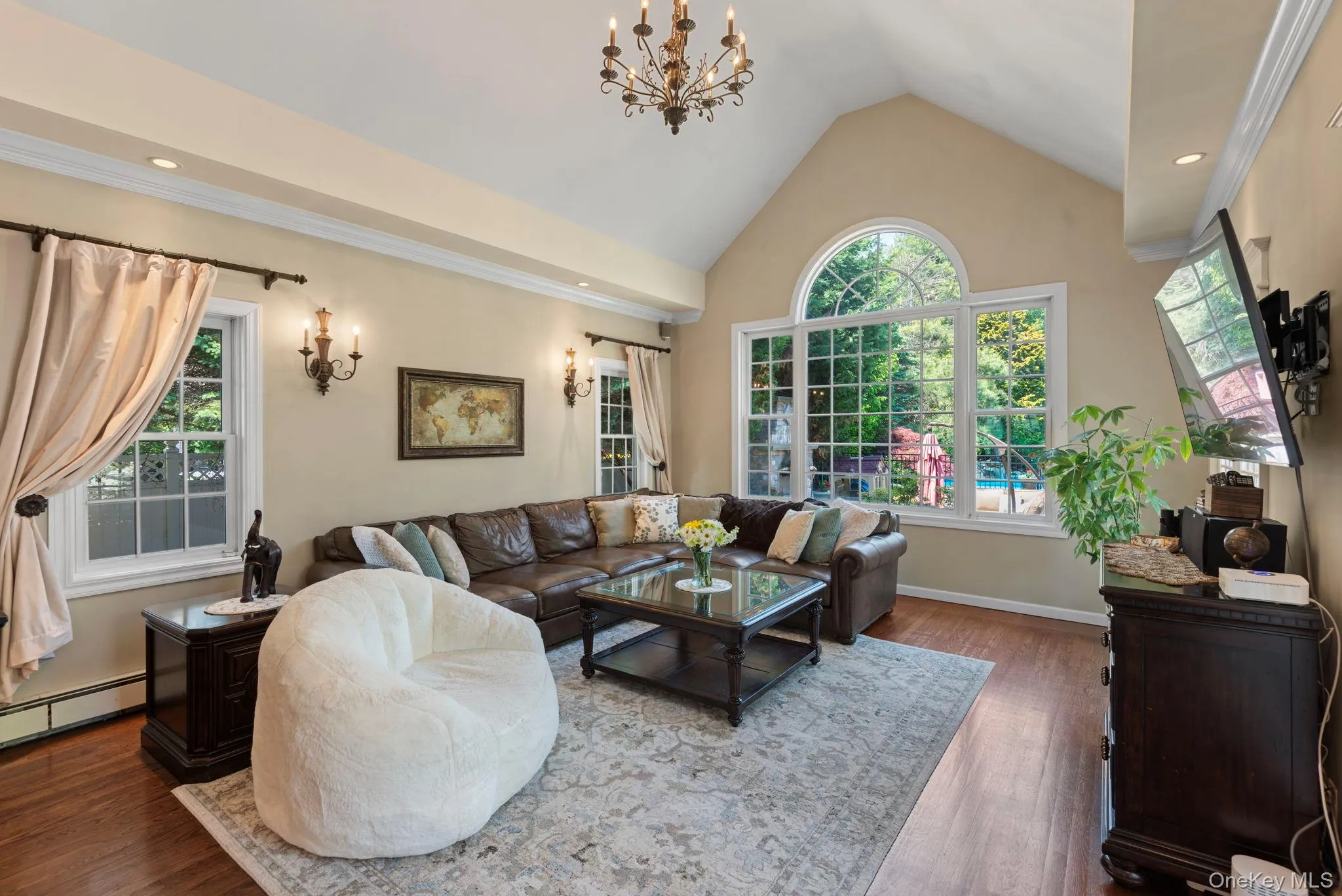 34 Ketchum Court, Huntington, NY, 4 Bedrooms Bedrooms, 9 Rooms Rooms,2 BathroomsBathrooms,Residential,For Rent,Ketchum,0,1001805 34 Ketchum Court, Huntington, NY, 4 Bedrooms Bedrooms, 9 Rooms Rooms,2 BathroomsBathrooms,Residential,For Rent,Ketchum,0,1001805