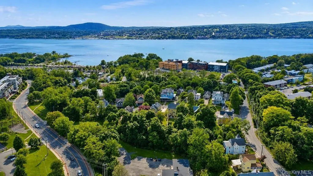 20 High Street, Beacon, NY, 4 Bedrooms Bedrooms, 11 Rooms Rooms,2 BathroomsBathrooms,Residential,For Rent,High,0,1001808 20 High Street, Beacon, NY, 4 Bedrooms Bedrooms, 11 Rooms Rooms,2 BathroomsBathrooms,Residential,For Rent,High,0,1001808