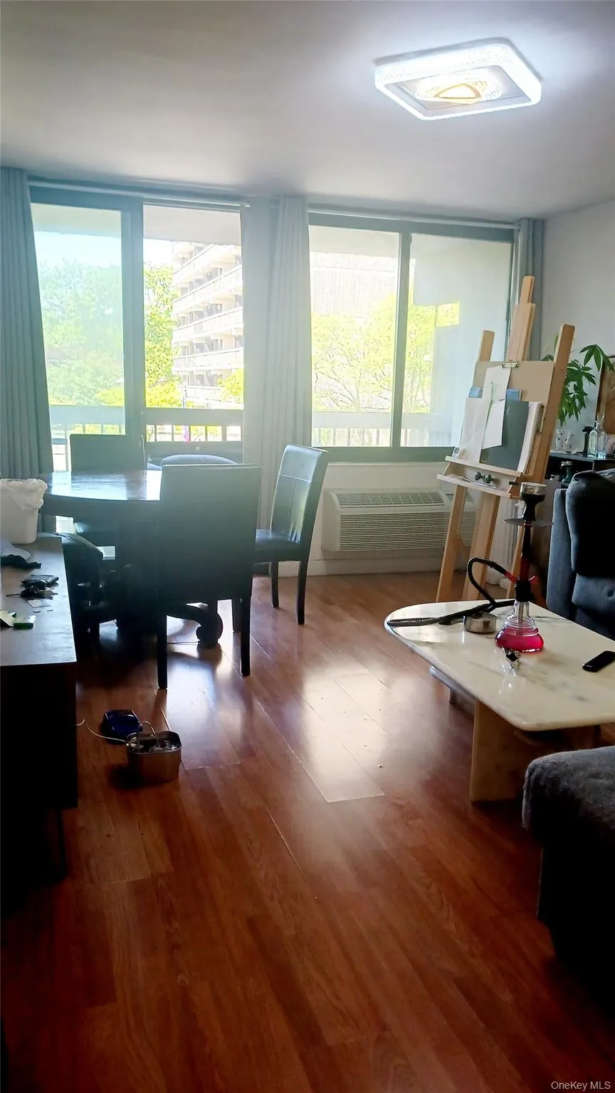 152-18 Union Turnpike, New York, NY, 1 Bedroom Bedrooms, 4 Rooms Rooms,1 BathroomBathrooms,Residential Sale,For Rent,Union,0,1001809 152-18 Union Turnpike, New York, NY, 1 Bedroom Bedrooms, 4 Rooms Rooms,1 BathroomBathrooms,Residential Sale,For Rent,Union,0,1001809