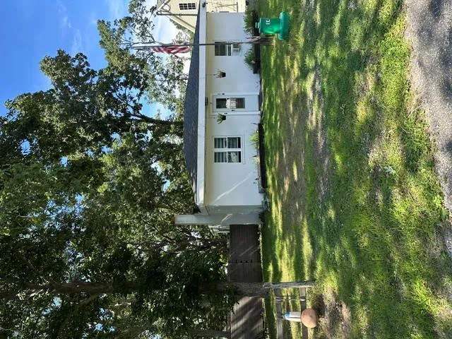 14 Coolidge Road, Southampton, New York 11946